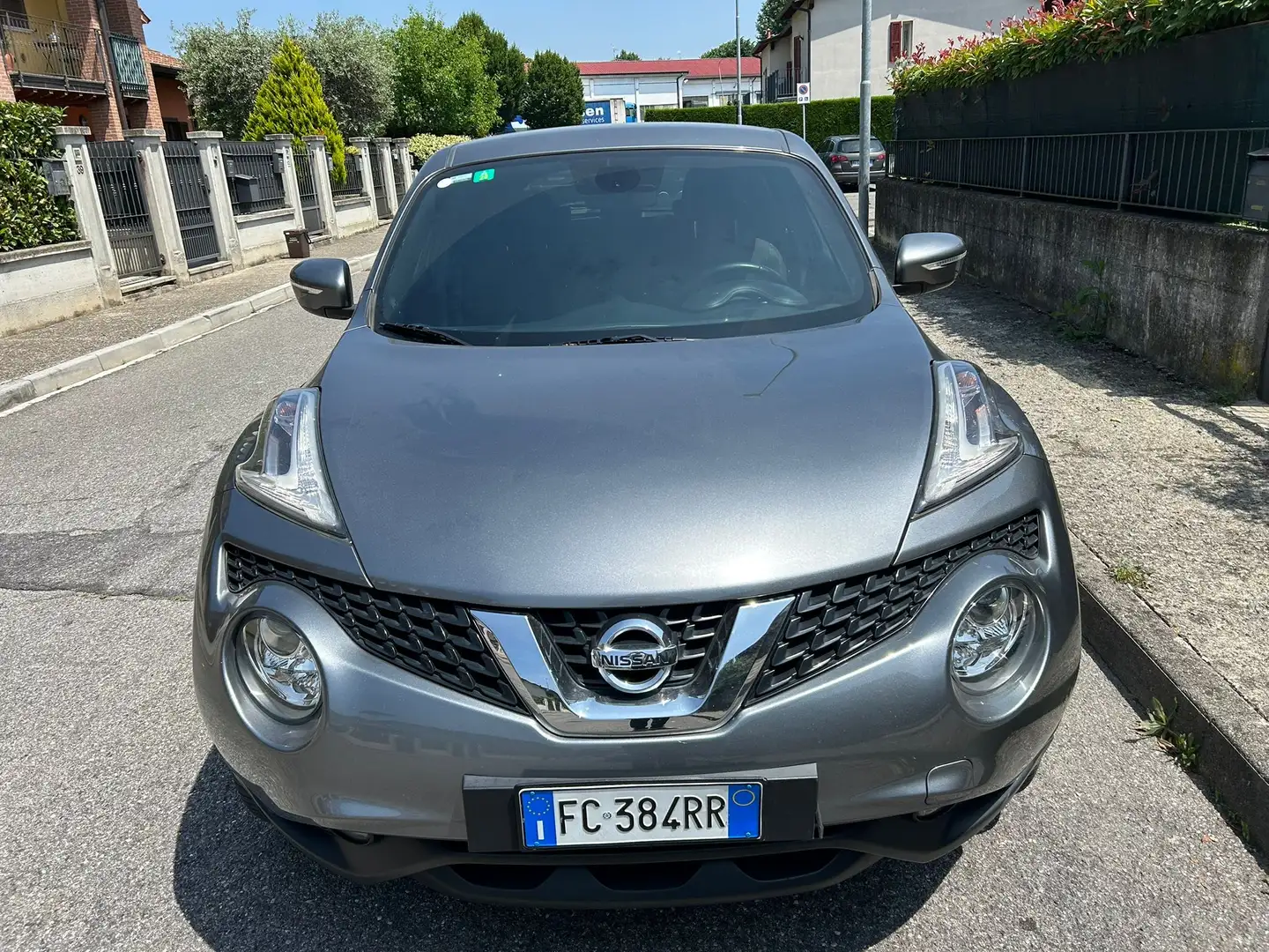 Nissan Juke 1.6 Tekna - 1