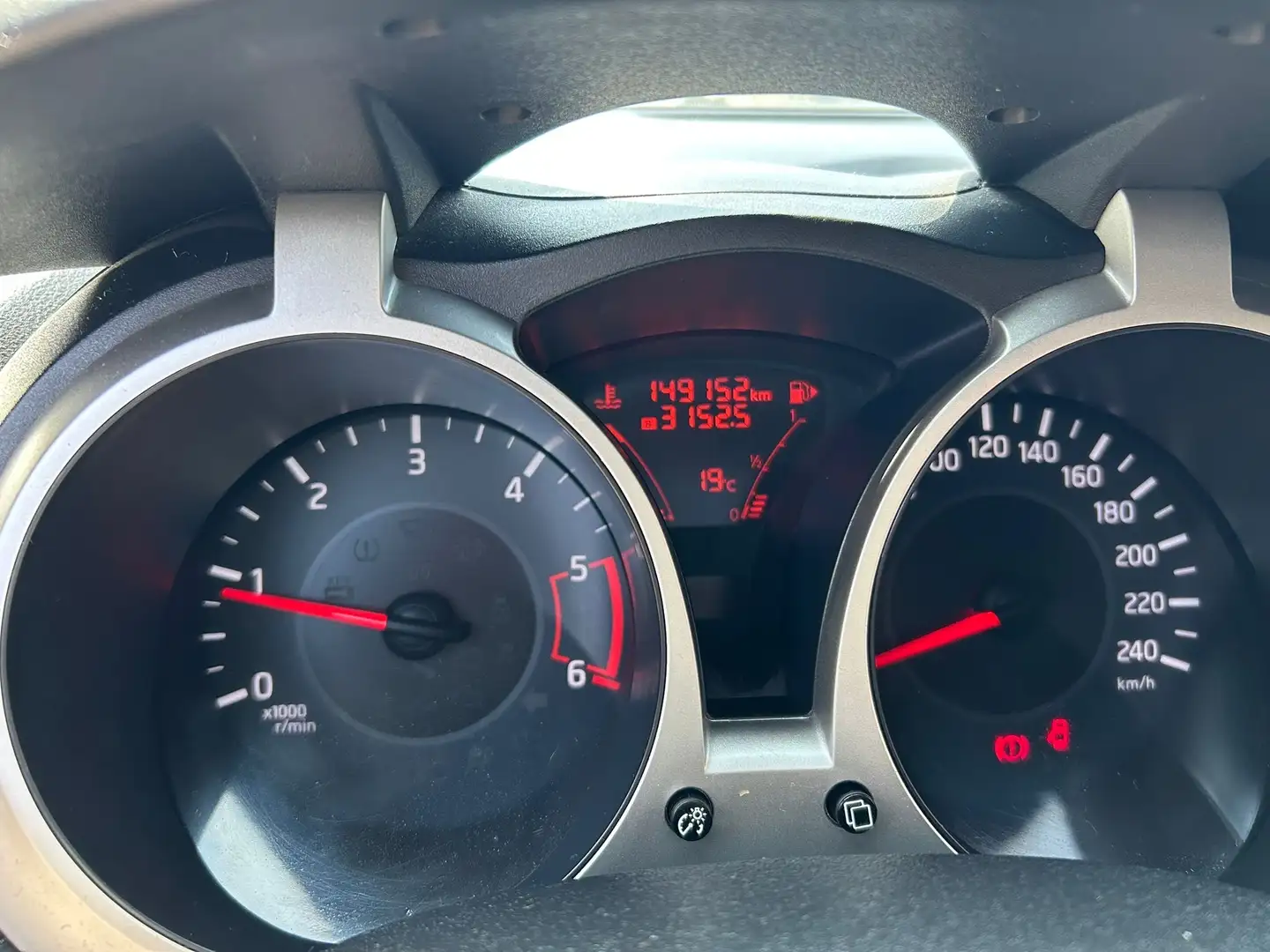 Nissan Juke 1.6 Tekna - 2