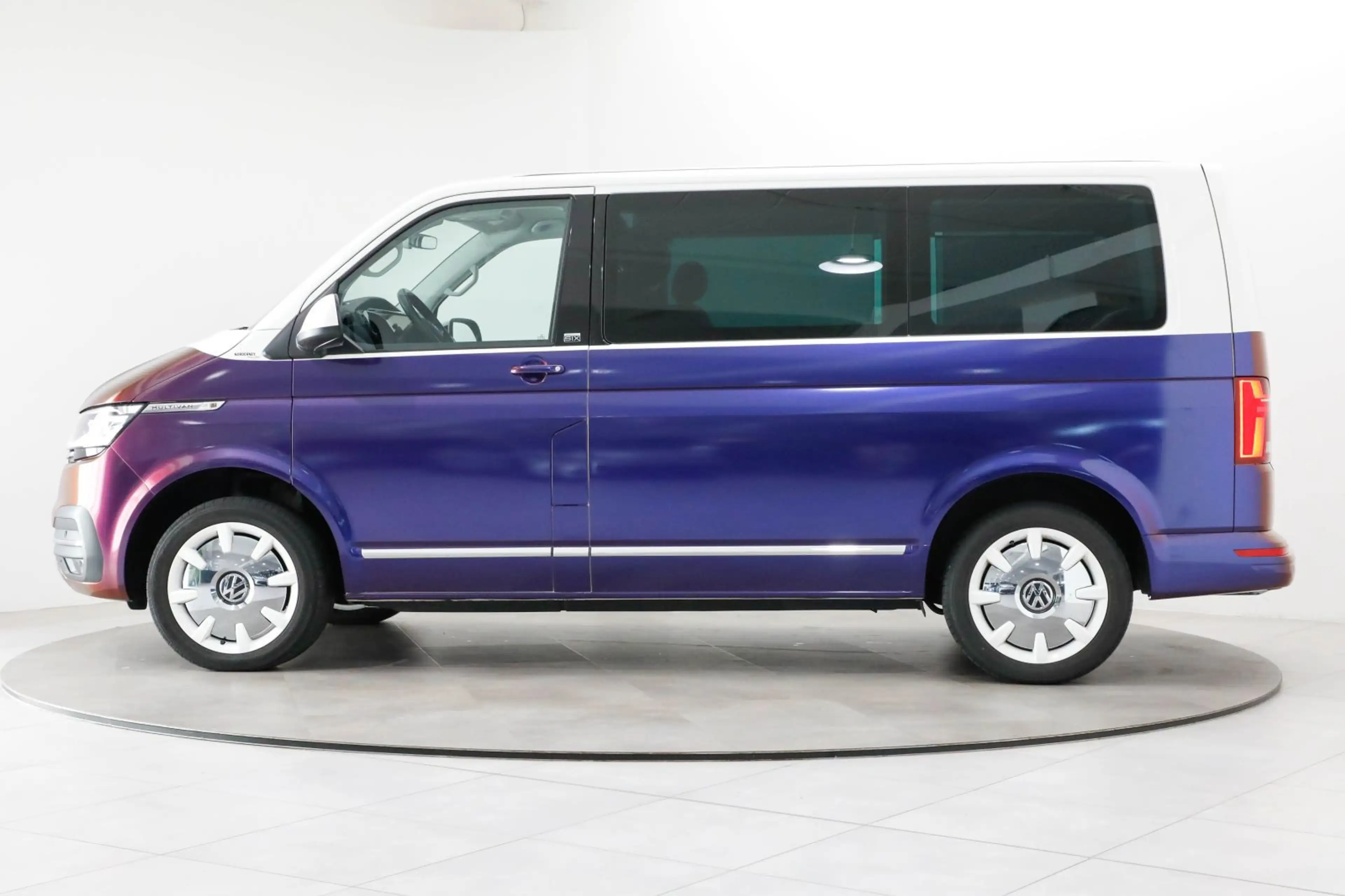 Volkswagen T6.1 Multivan 2.0 TDI 7-Sitze Kamera SHZ Klima — photo 15