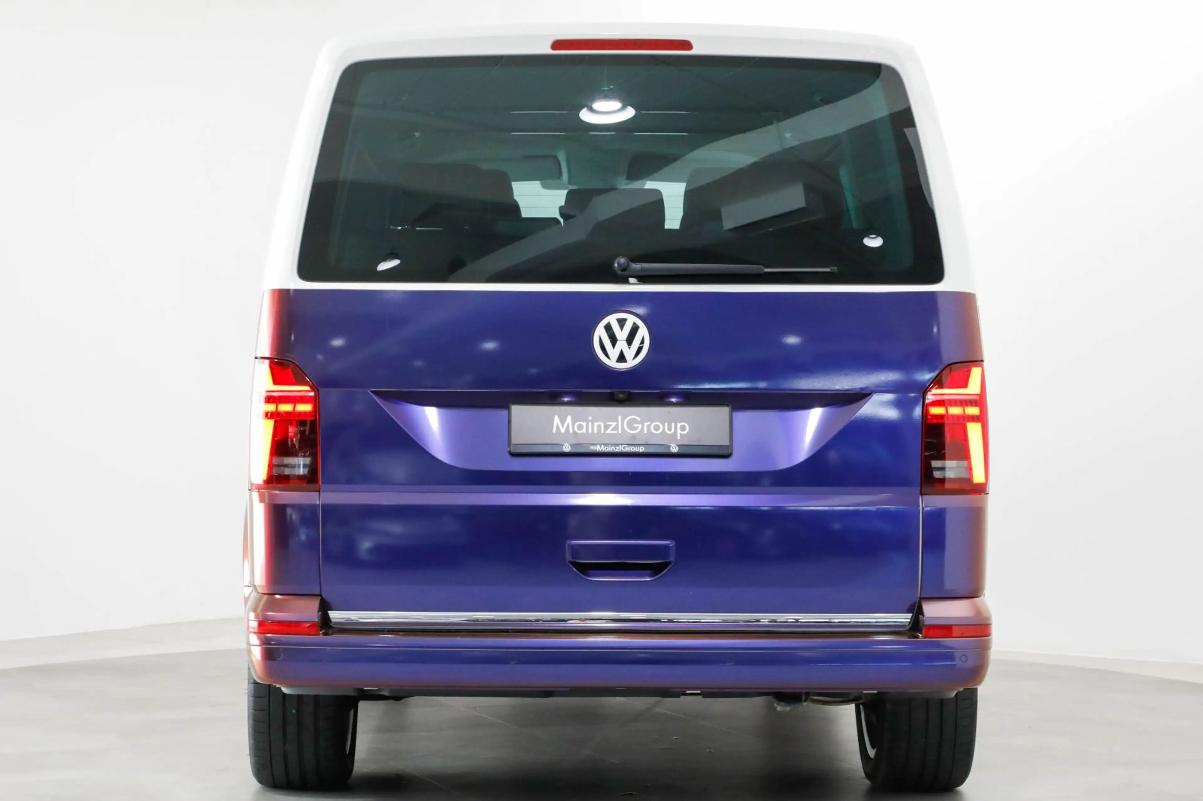 Volkswagen T6.1 Multivan 2.0 TDI 7-Sitze Kamera SHZ Klima — photo 12