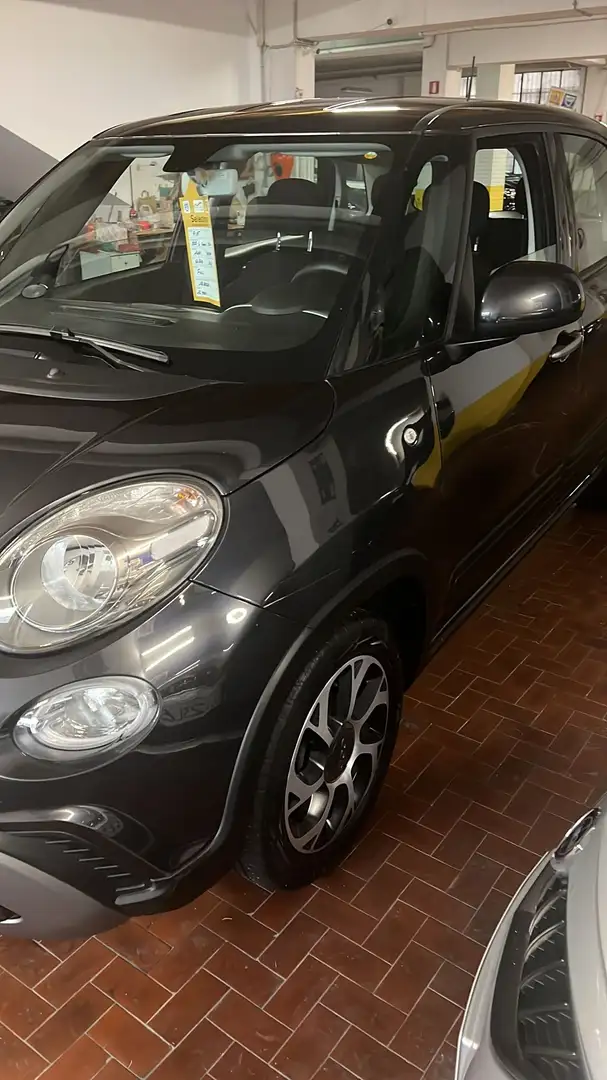 Fiat 500L 1.4 Connect s Schwarz - 2