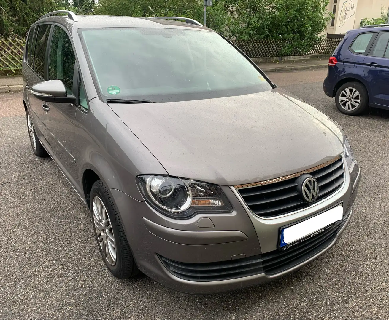 Volkswagen Touran Freestyle Grau - 1