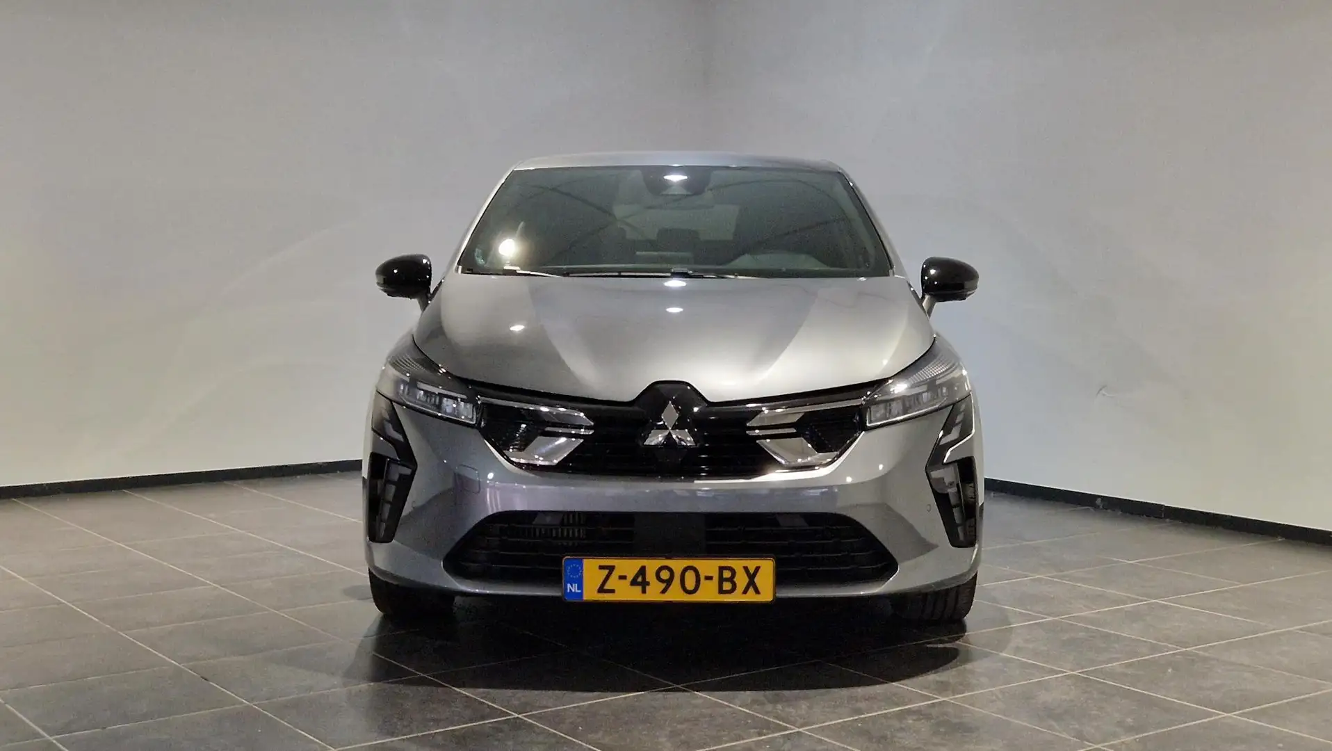 Mitsubishi Colt 1.0T Instyle | Navigatie | Stoel + Stuur Verwarmin Gris - 2