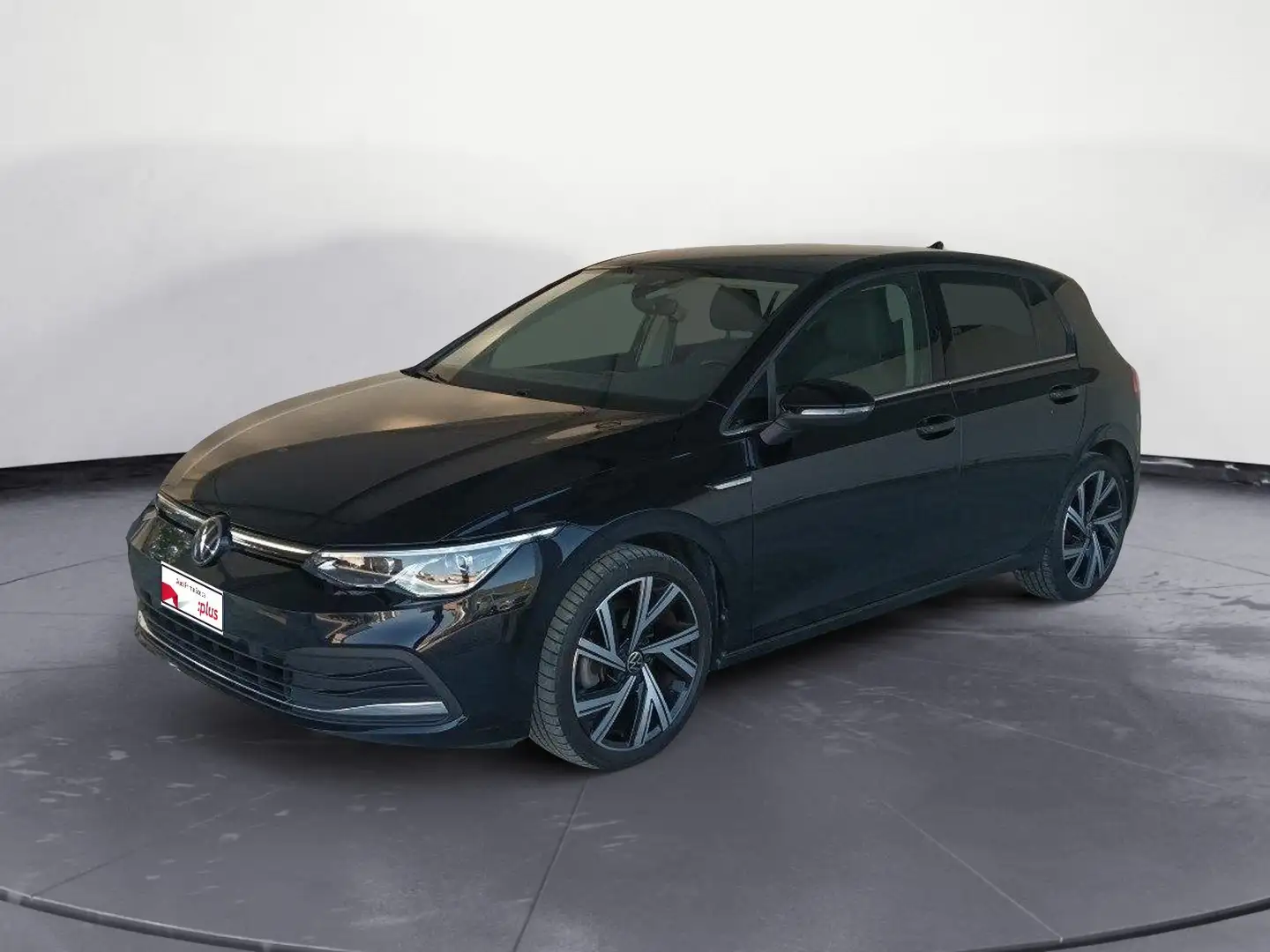 Volkswagen Golf 8ª serie 1.5 eTSI 130 CV EVO ACT DSG Life Nero - 2