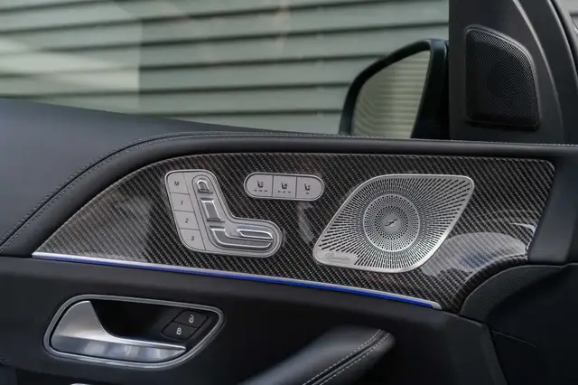Mercedes-Benz GLE view 8