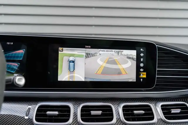 Mercedes-Benz GLE view 11