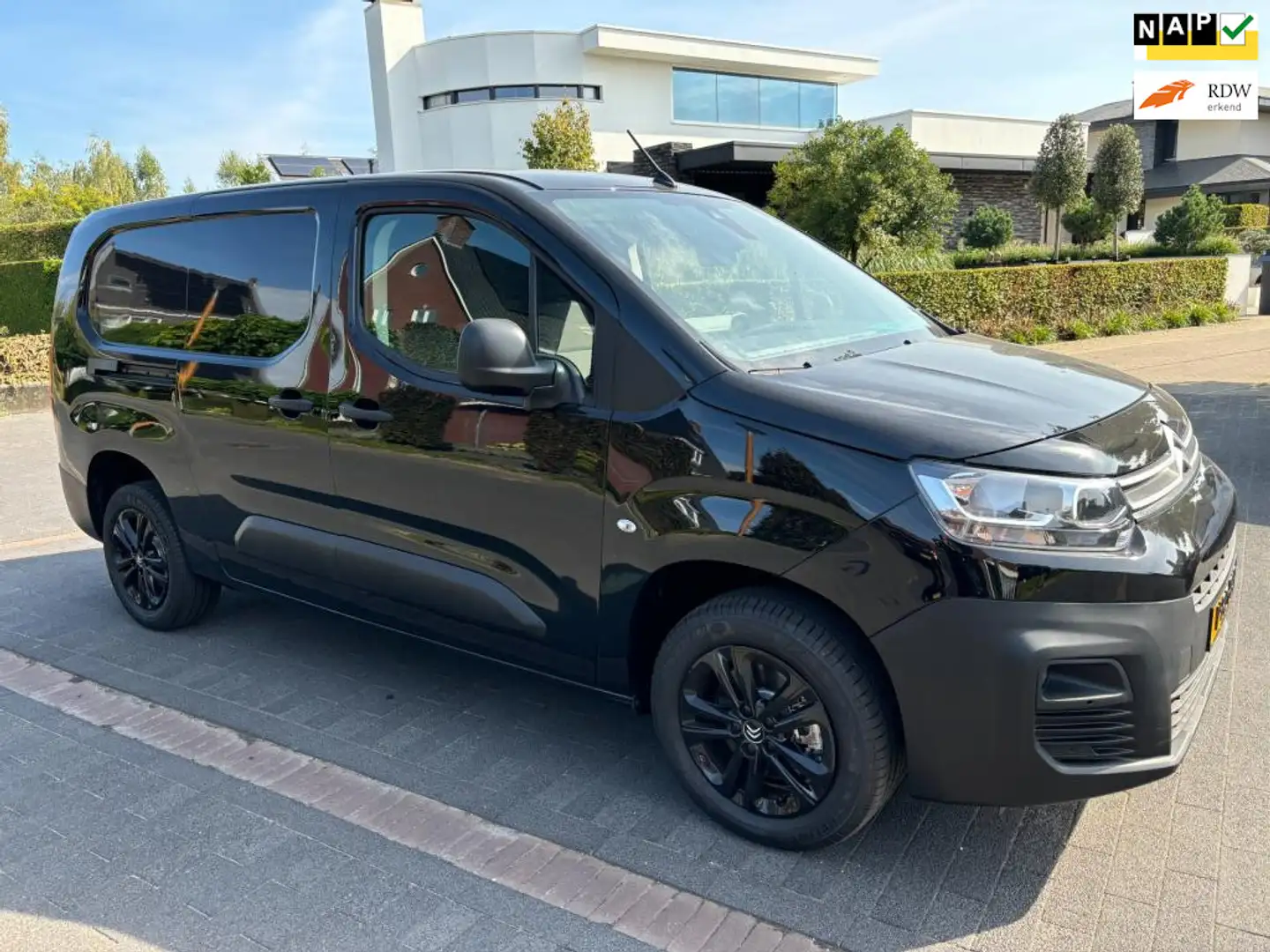 Citroen Berlingo 1.5 BlueHDI XL automaat navigatie 47000 km ! Noir - 1