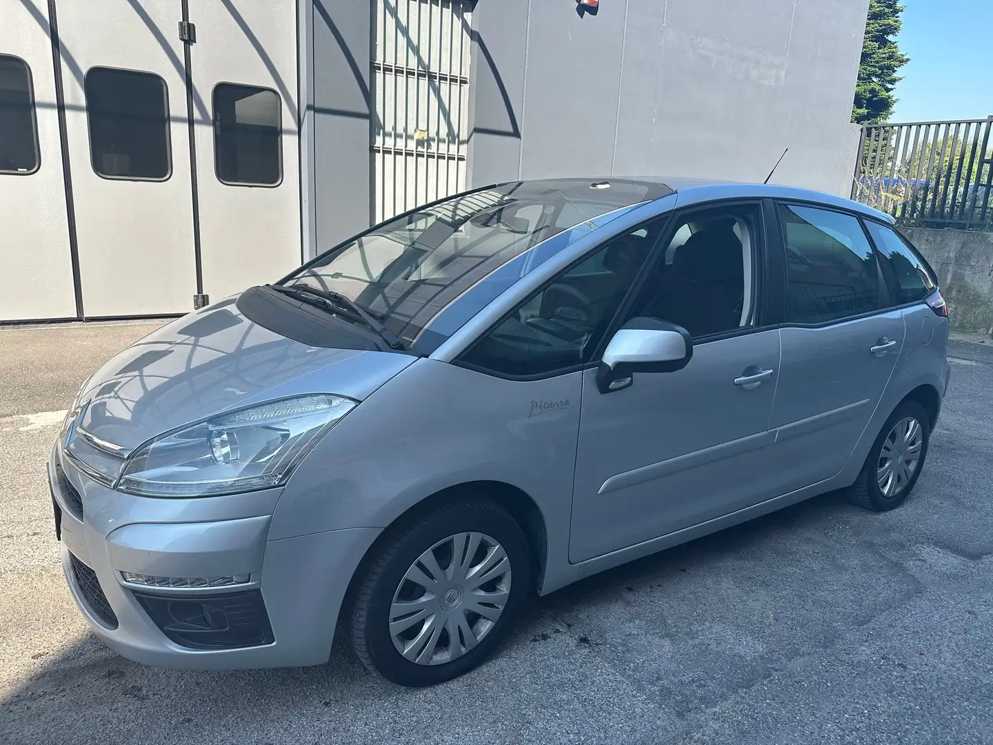 Citroen C4 Picasso 1.6 HDi Attraction 110CV*EURO5 - 1