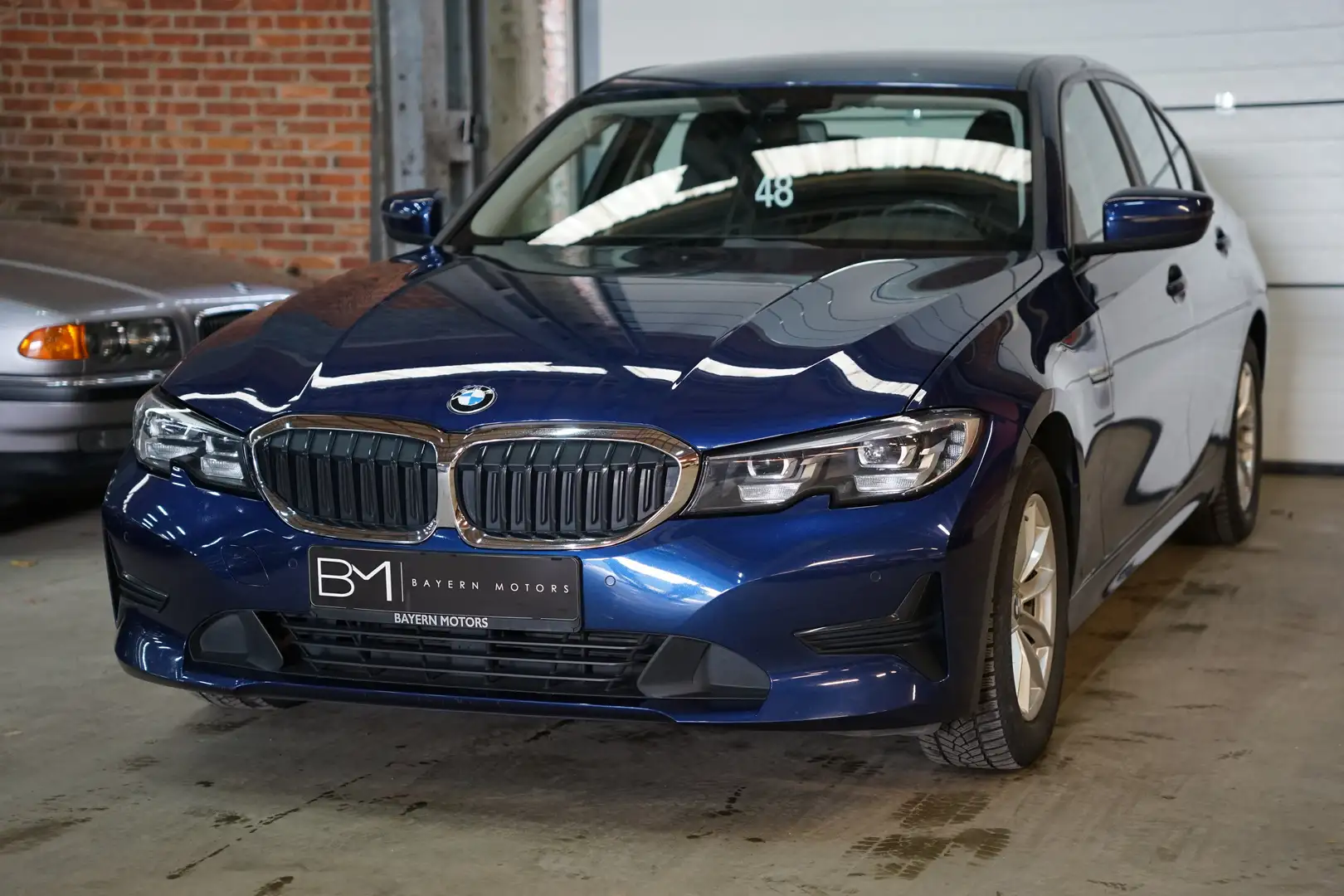 BMW 318 dA Automaat Navigatie 150PK Sedan Garantie EURO6 Blu/Azzurro - 1
