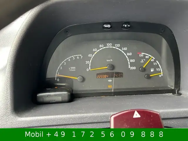 Mercedes-Benz Vito view 19