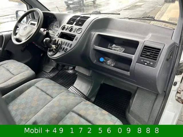 Mercedes-Benz Vito view 11