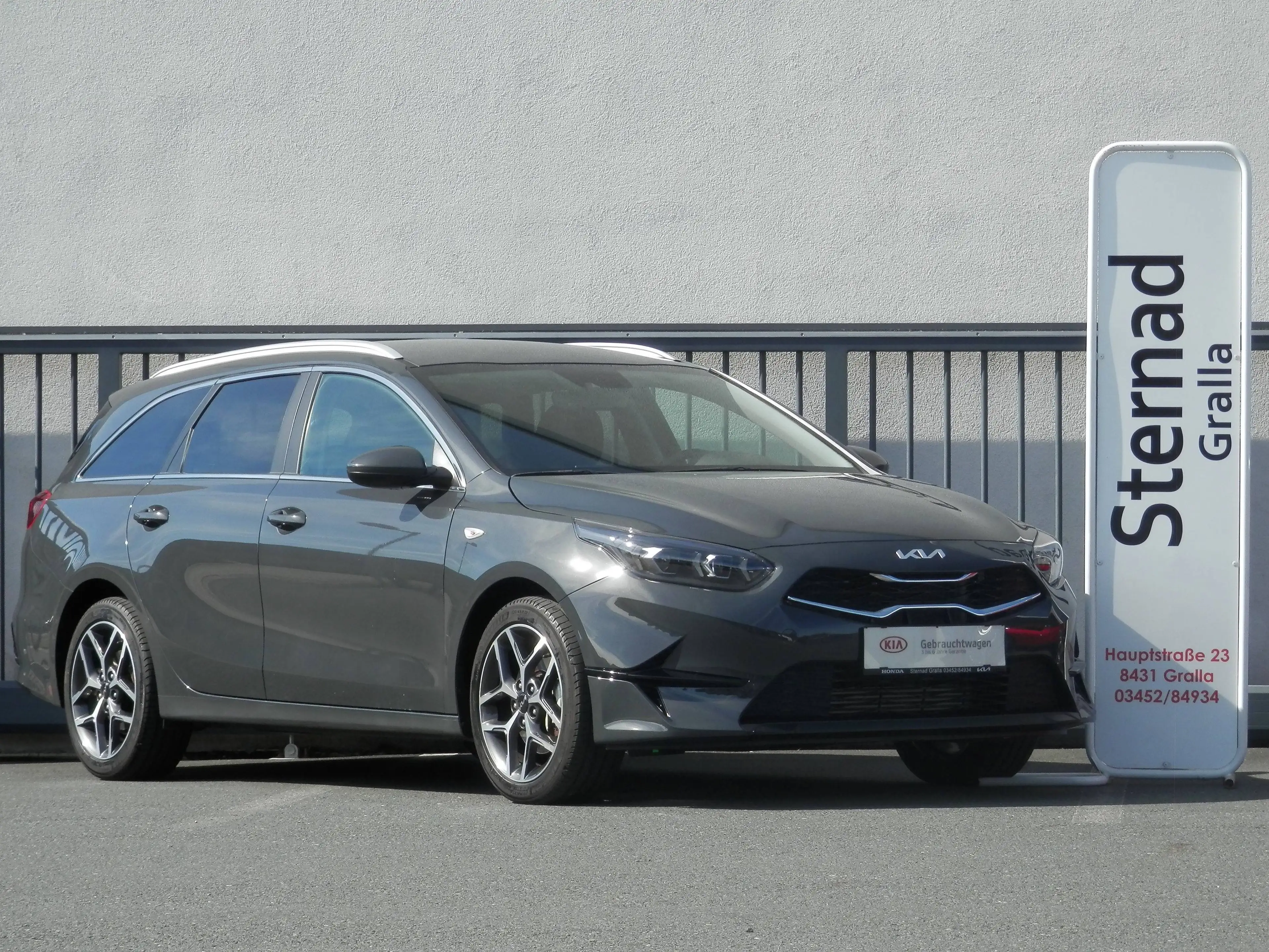 Kia Ceed SW / cee'd SW 1,0 TGDI ISG GPF Silber