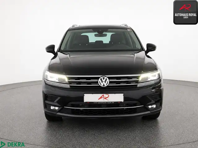 Volkswagen Tiguan view 8