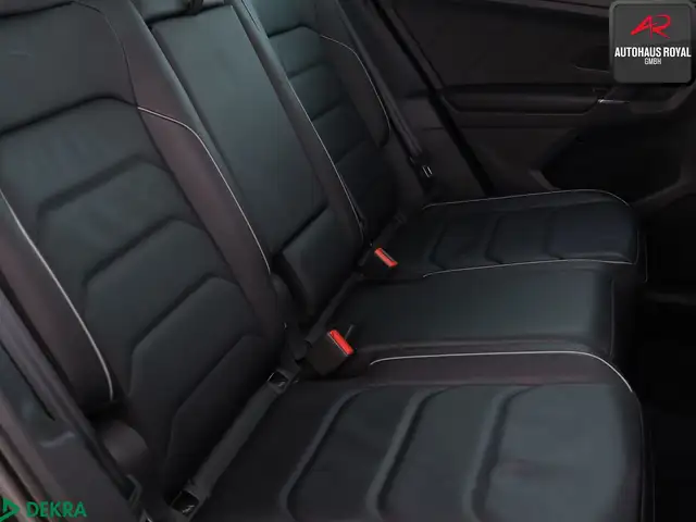 Volkswagen Tiguan view 13
