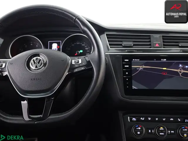 Volkswagen Tiguan view 10