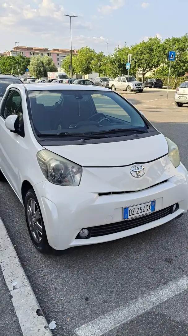 Toyota iQ 1.0 Sol cvt - 1