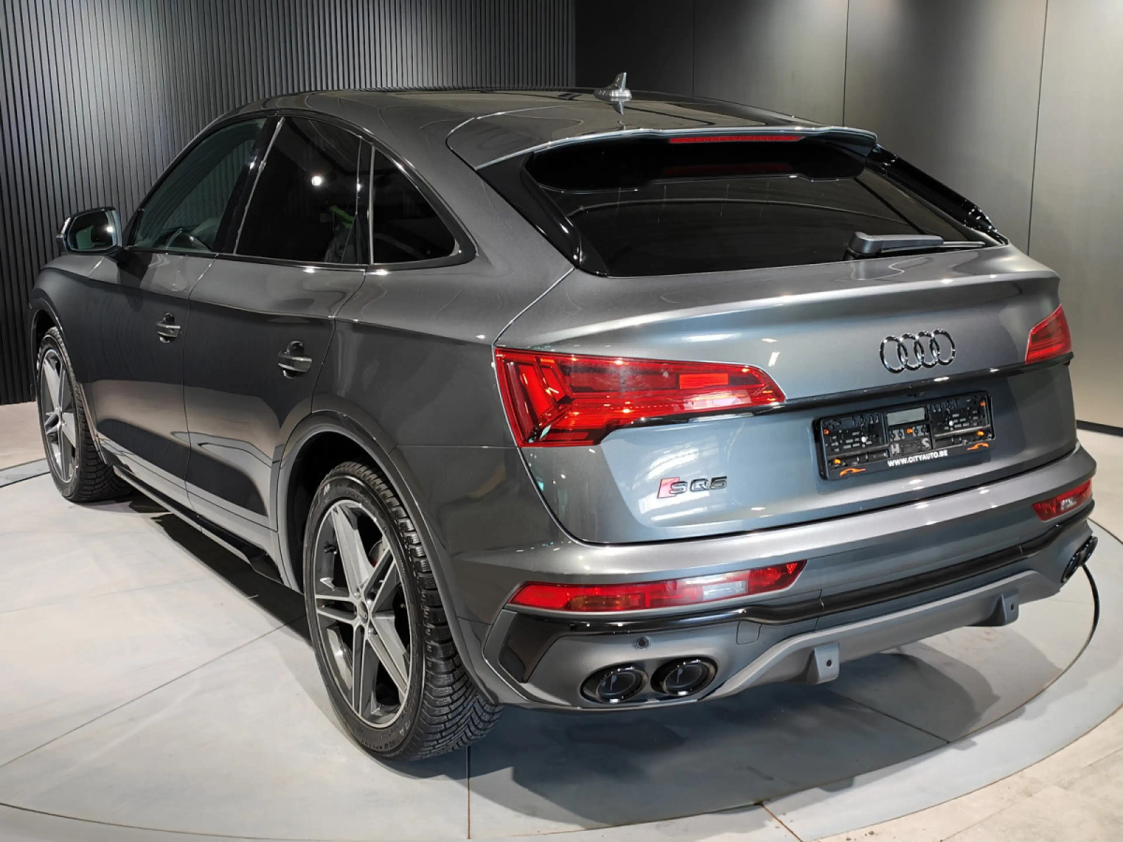 Audi SQ5 3.0 TDI V6 SPORTBACK CARPLAY TOIT OUV CAMERA SIEGE — photo 4