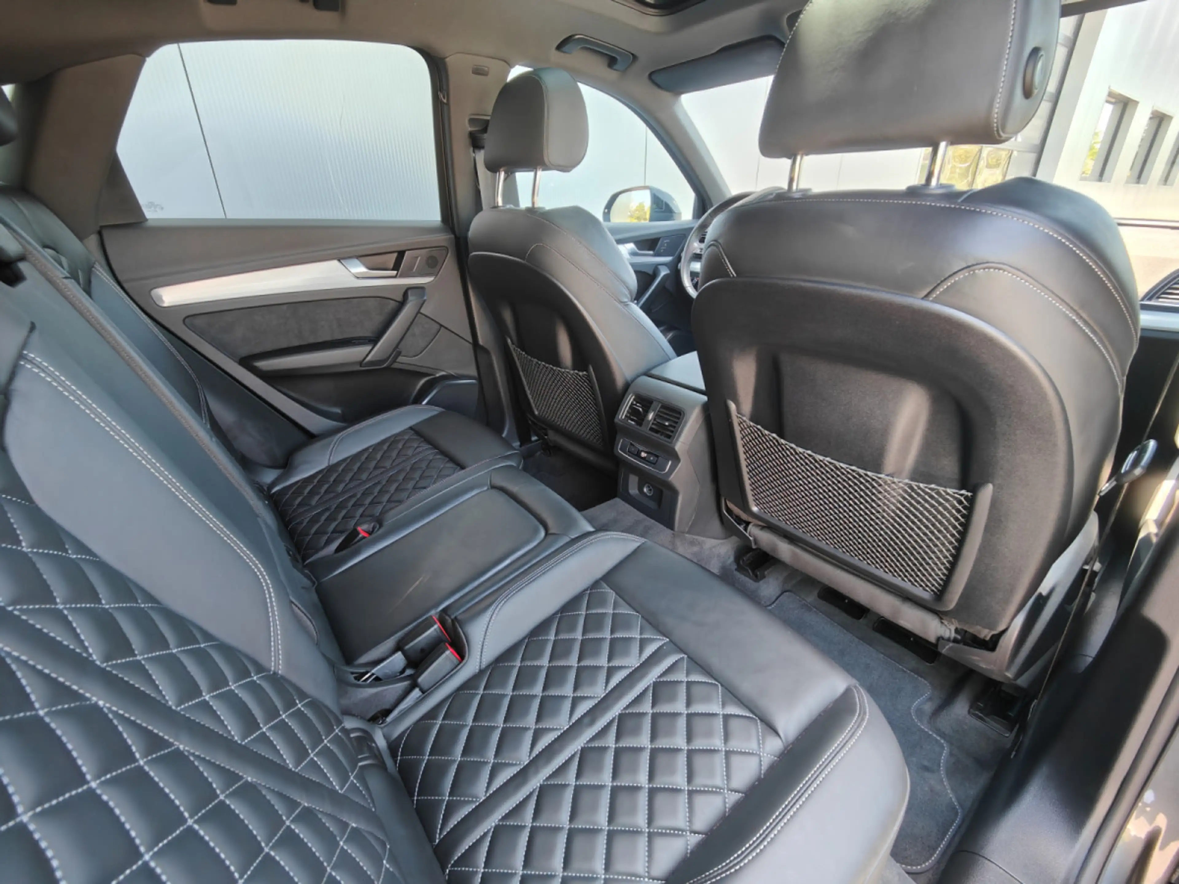 Audi SQ5 3.0 TDI V6 SPORTBACK CARPLAY TOIT OUV CAMERA SIEGE — photo 8