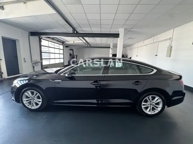 Audi A5 view 9