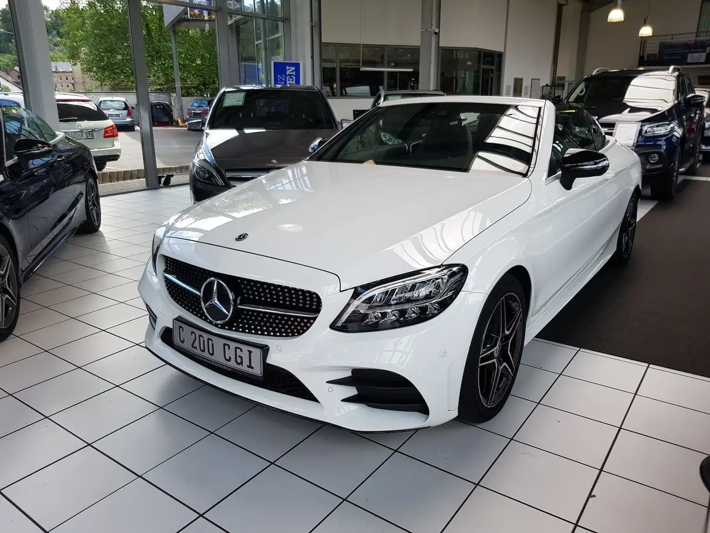 Mercedes-Benz C 200 CARBRIOLET AMG AUT KAMERA NAVI LED SPUR Bianco - 1