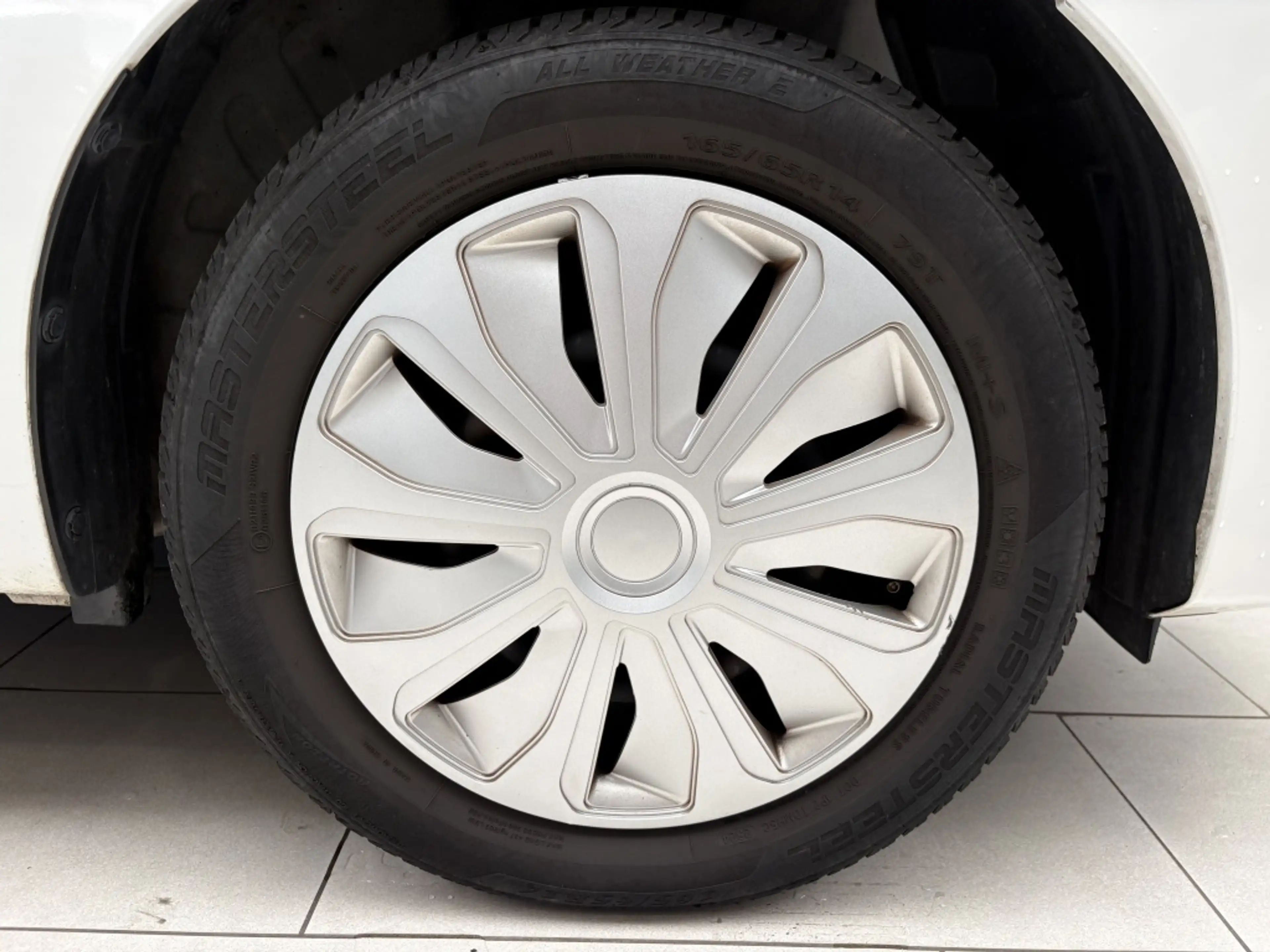 Suzuki Celerio 1.0 Comfort [BLUETOOTH I AIRCO I RADIO I ALL-SEASO — photo 23