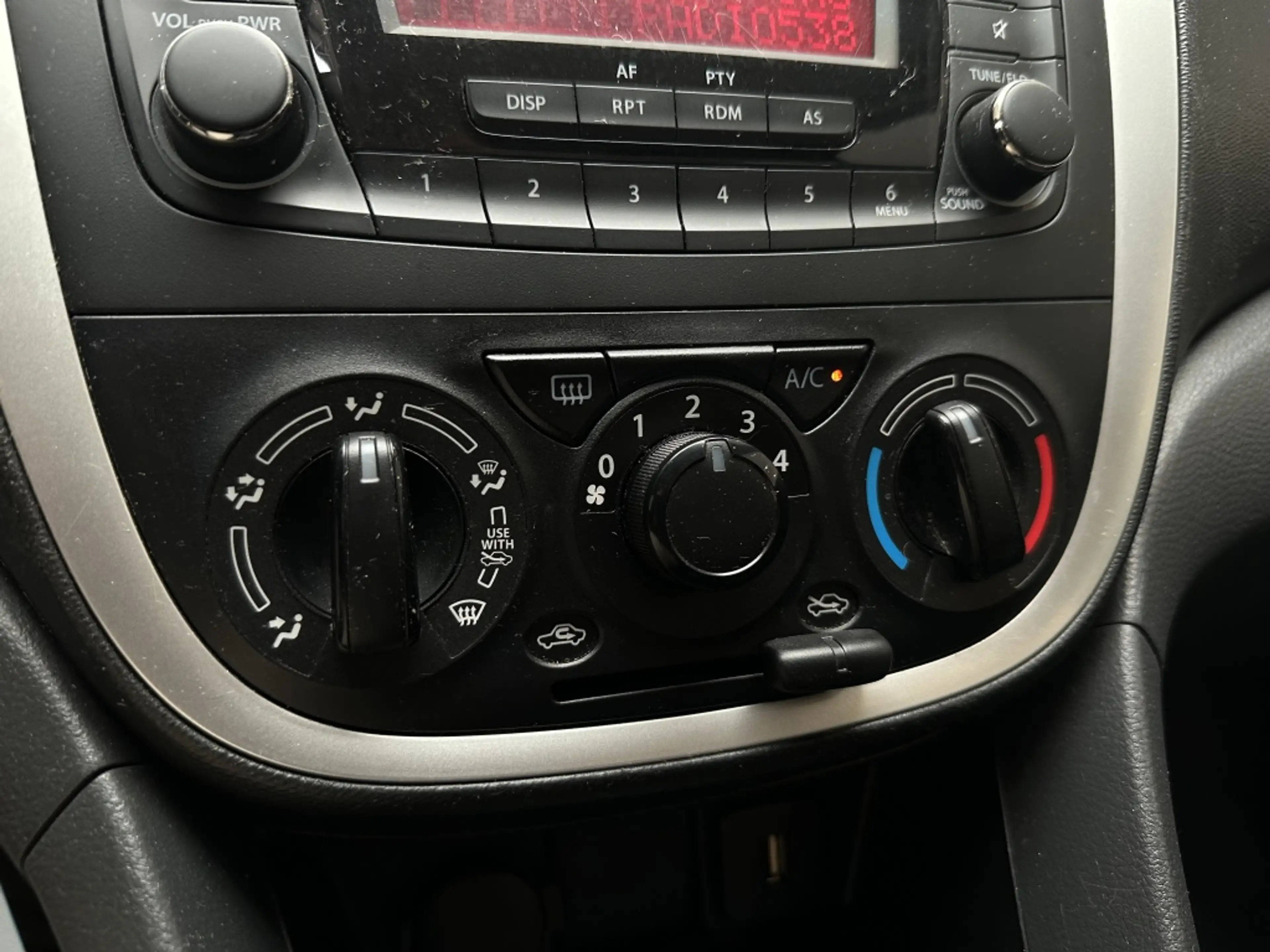 Suzuki Celerio 1.0 Comfort [BLUETOOTH I AIRCO I RADIO I ALL-SEASO — photo 12