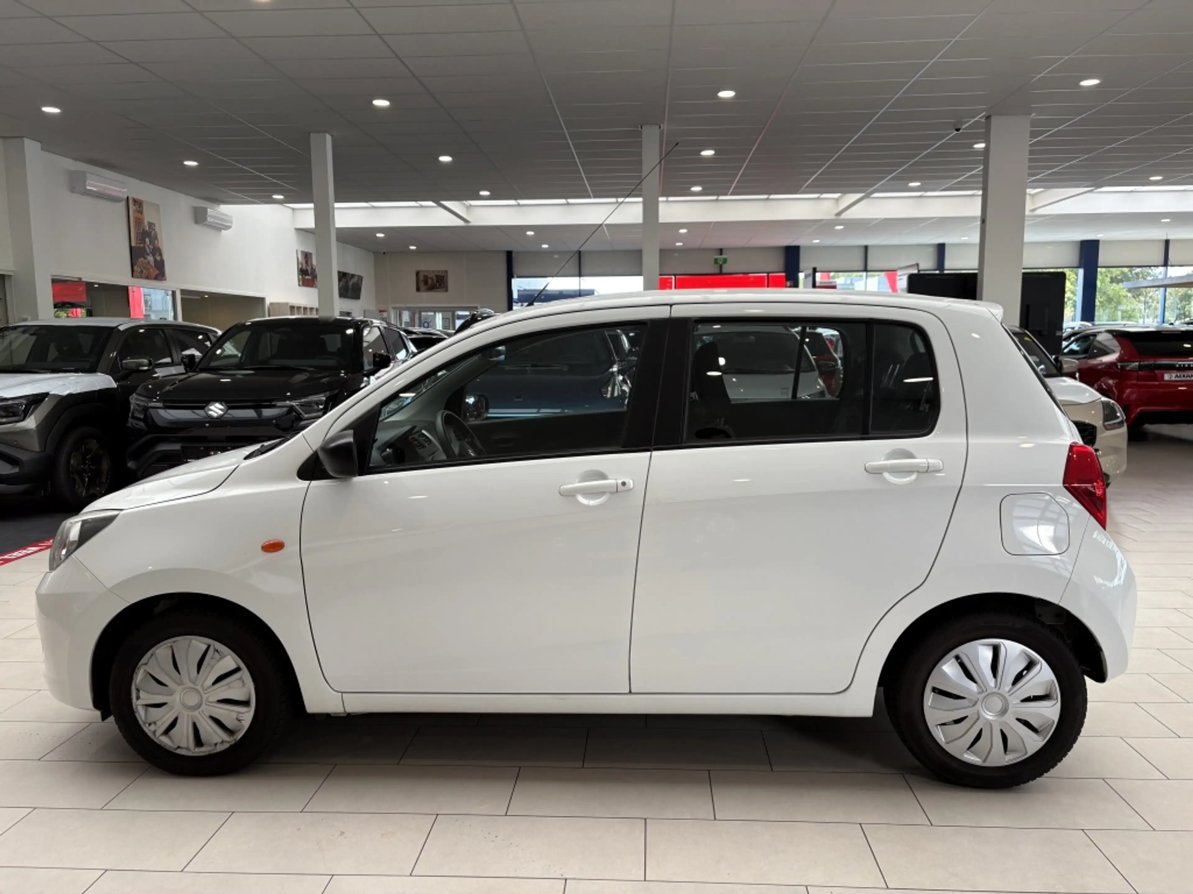 Suzuki Celerio 1.0 Comfort [BLUETOOTH I AIRCO I RADIO I ALL-SEASO — photo 7