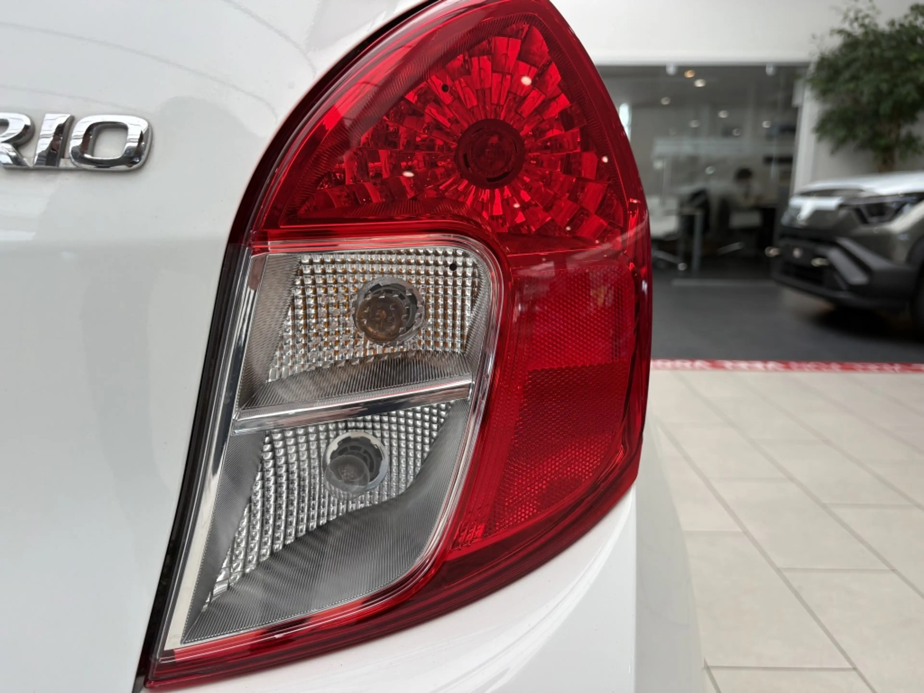 Suzuki Celerio 1.0 Comfort [BLUETOOTH I AIRCO I RADIO I ALL-SEASO — photo 18