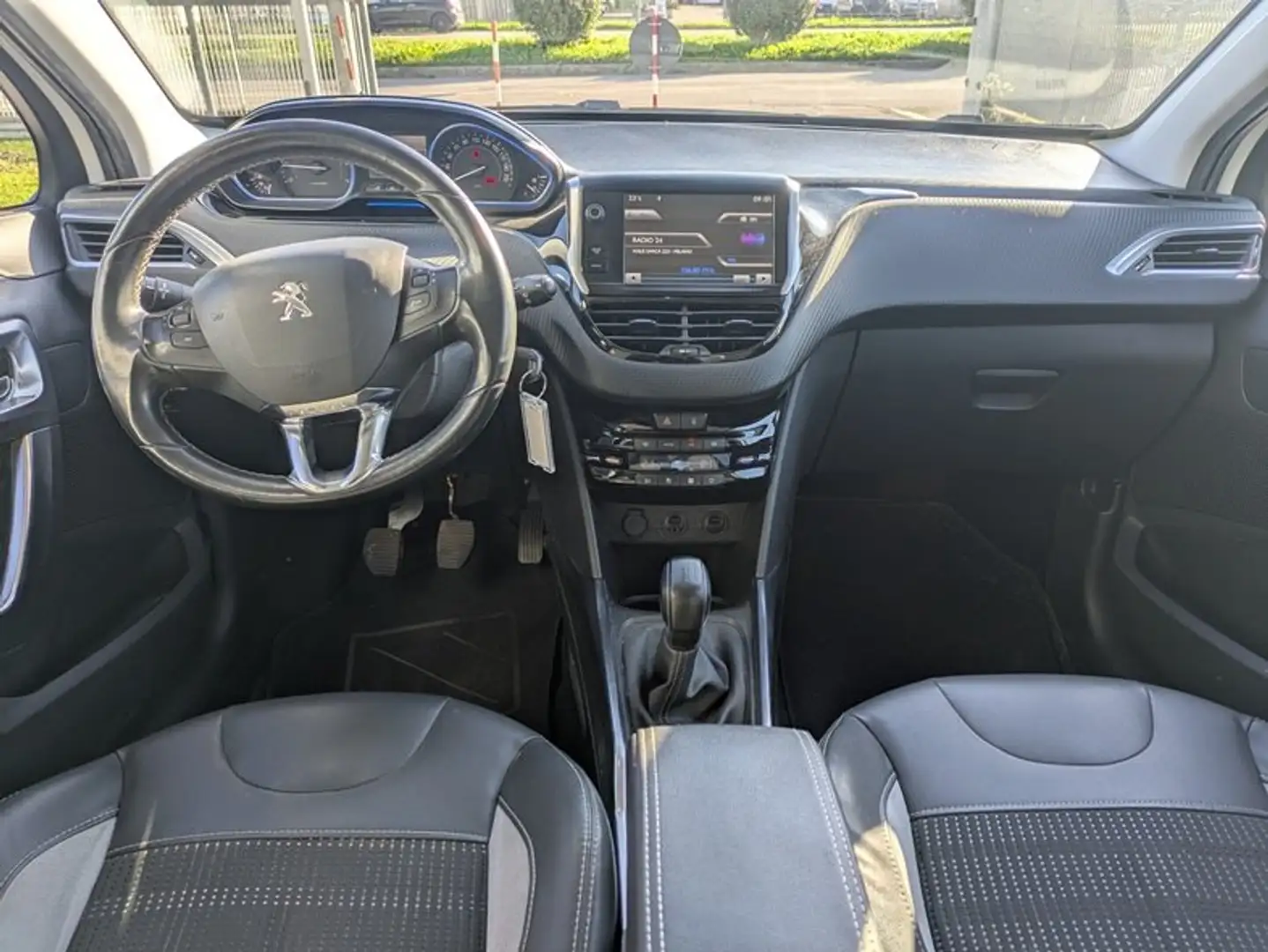 Peugeot 2008 2008 Allure 82cv Bianco - 2