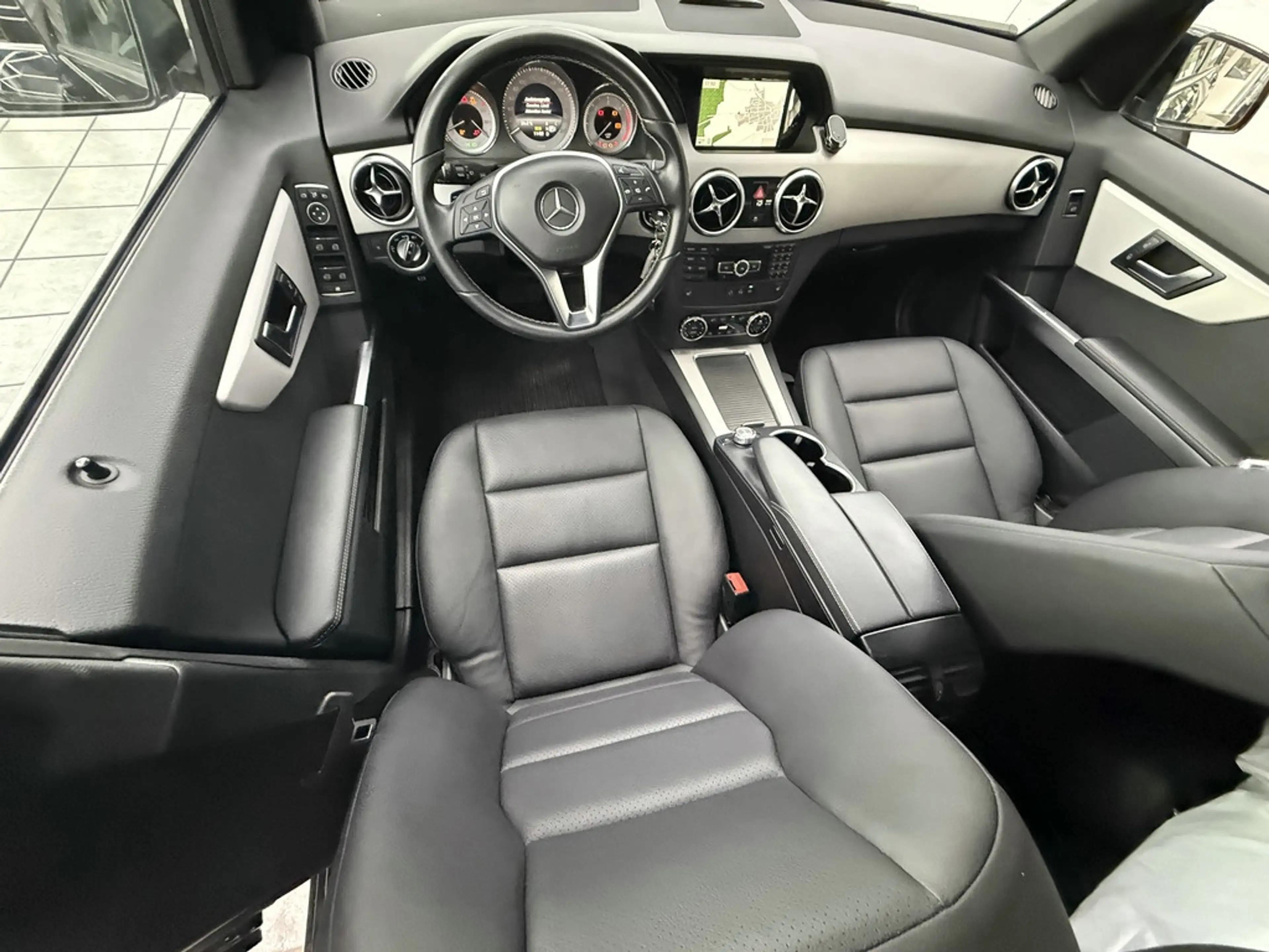 Mercedes-Benz GLK 250 BlueTec 4Matic, Comand, Leder, Kamera — photo 14