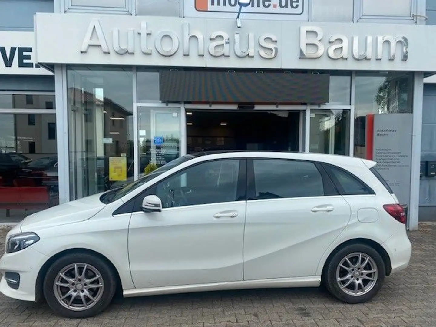 Mercedes-Benz B 200 B -Klasse B 200 CDI / d Bílá - 1