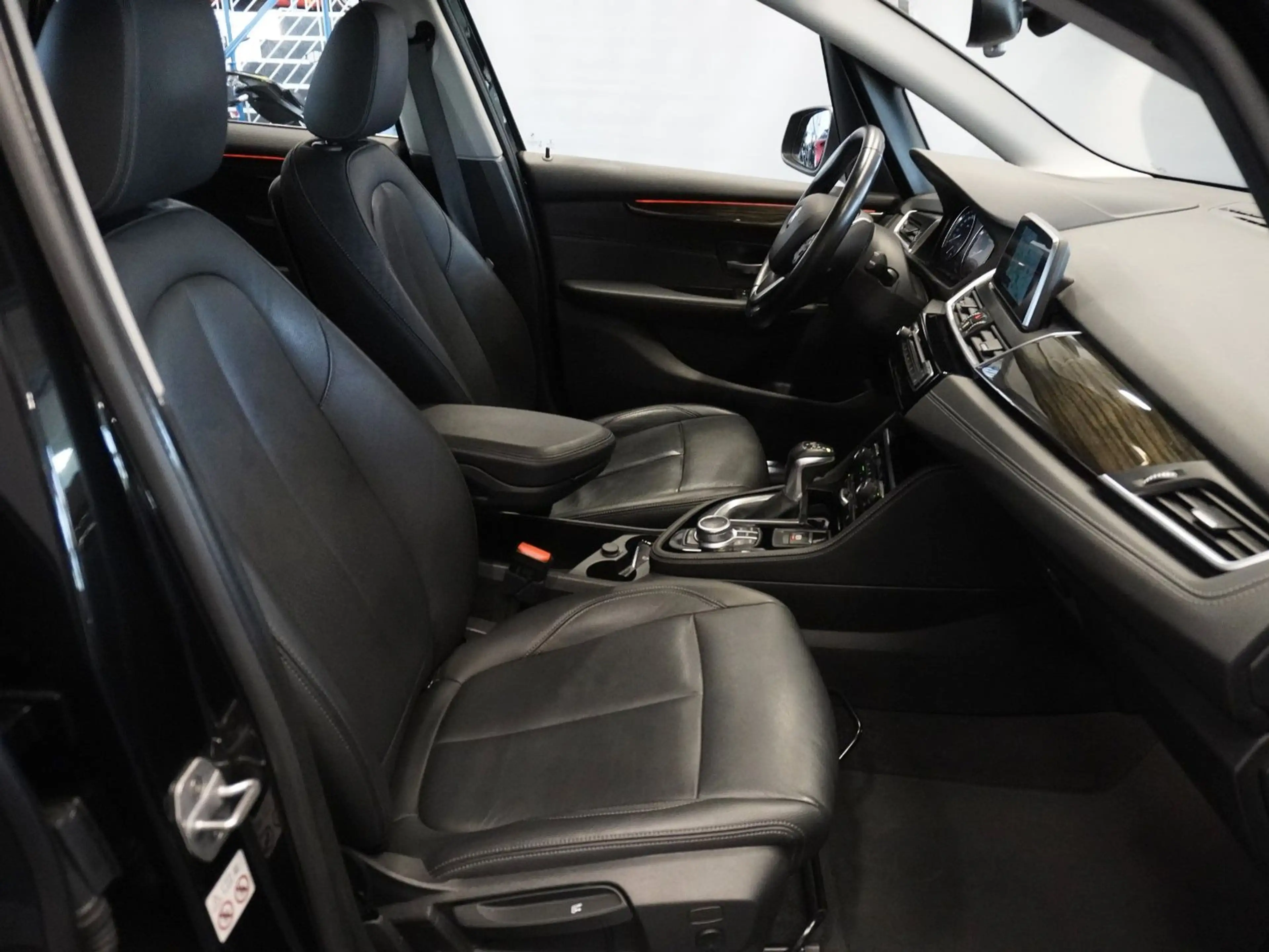 BMW 225 225 xe Luxury Line | PDC | NAVI | LED | SITZHZG — photo 14