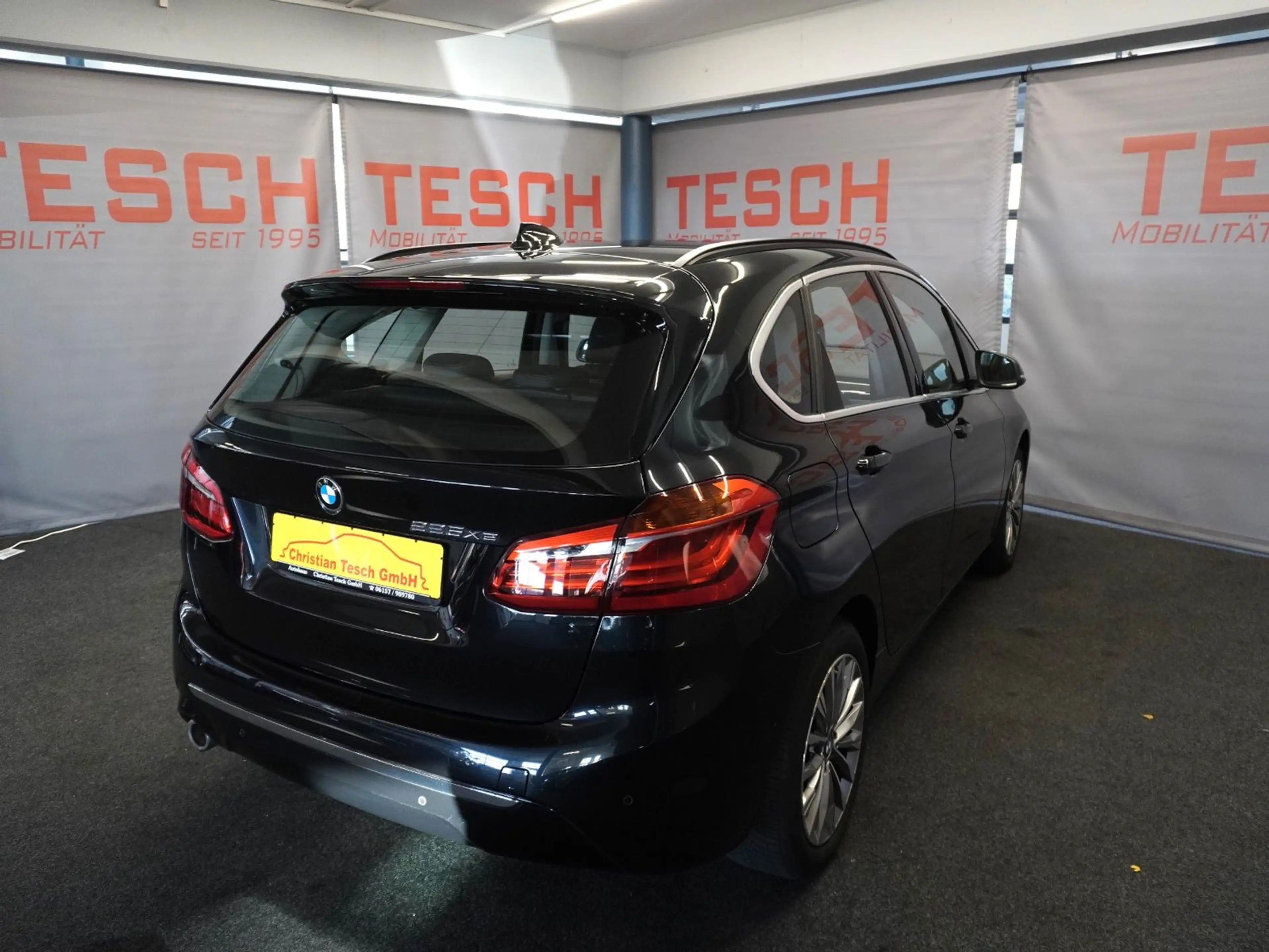 BMW 225 225 xe Luxury Line | PDC | NAVI | LED | SITZHZG — photo 6