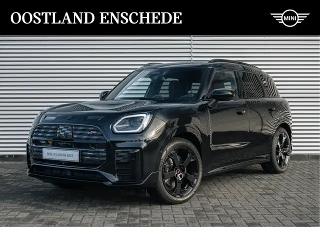 MINI Countryman SE All4 / John Cooper Works / Pakket L / 19" JCW Runway Sp