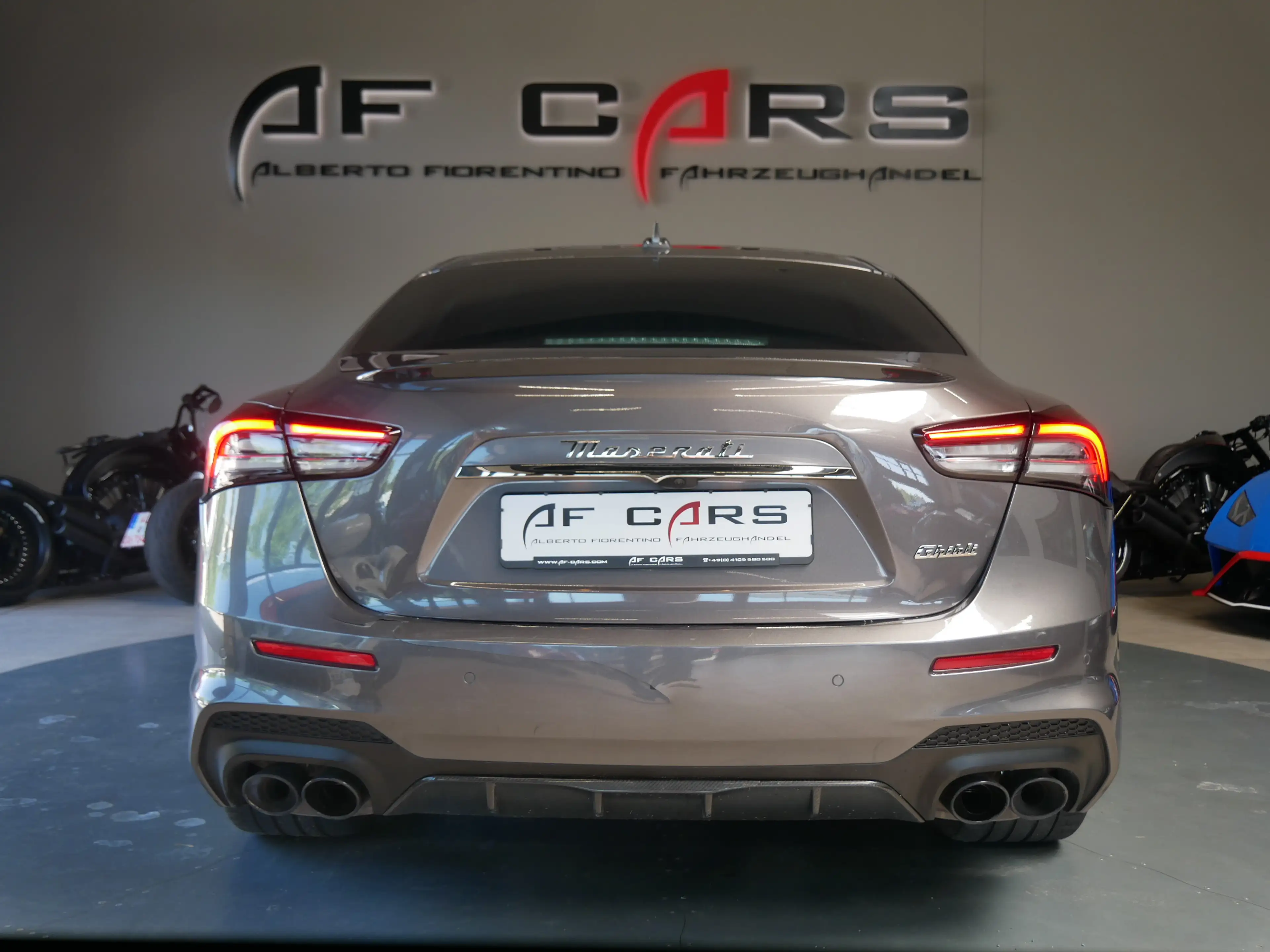 Maserati Ghibli Trofeo 2. Hd, SH gepflegt — photo 6