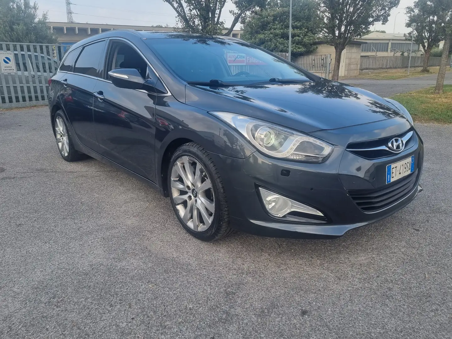 Hyundai i40 i40 Wagon 1.7 crdi Style 136cv auto Šedá - 2