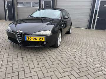 147 1.6 TS Distinctive