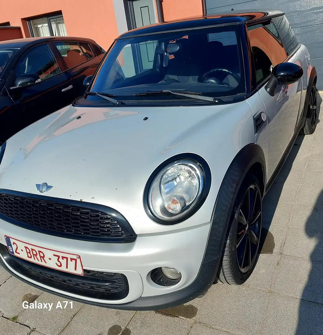 MINI Cooper D Mini 1.6 D Cooper DPF Grijs - 2