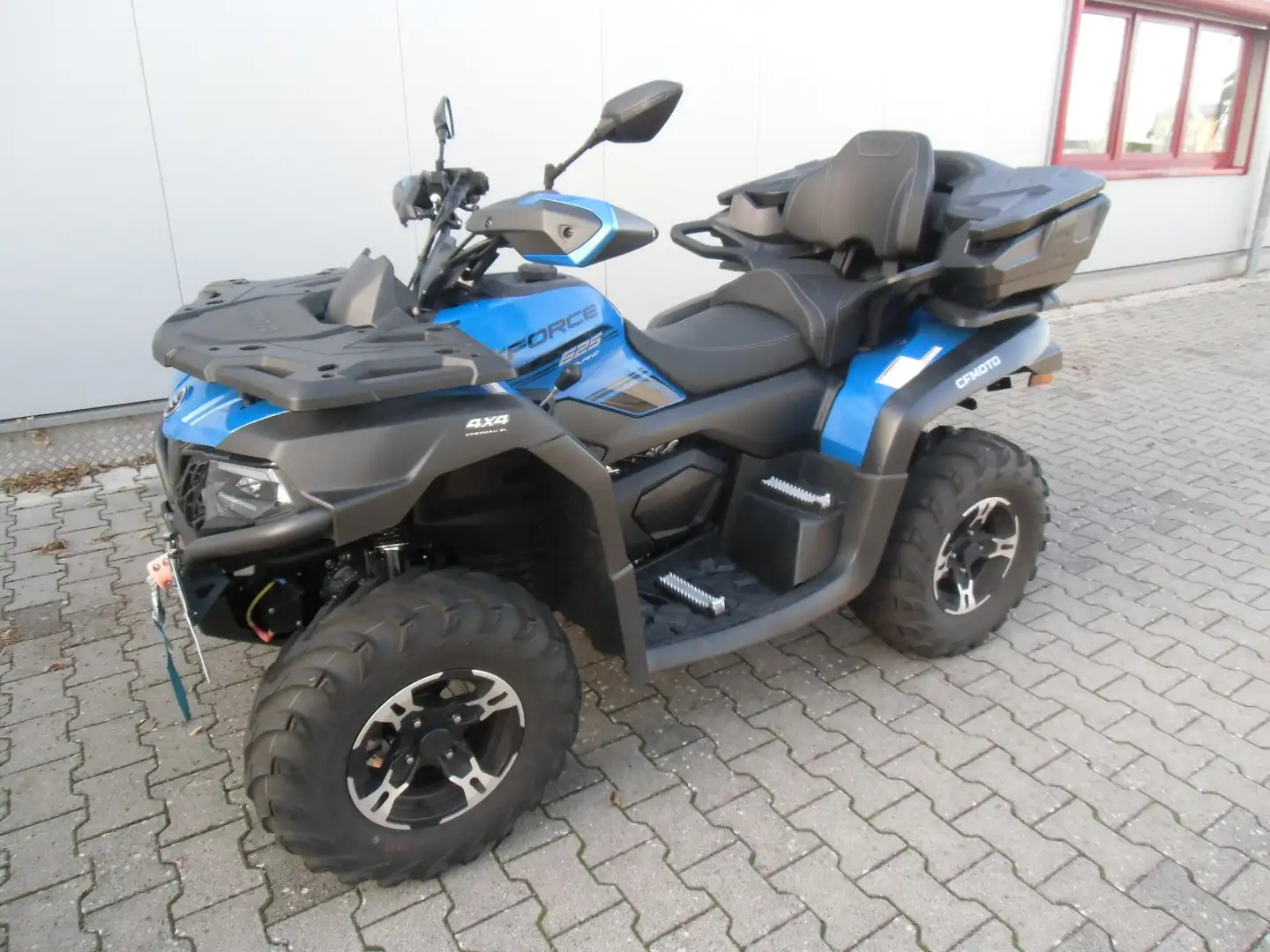 CFMOTO CForce 625 Touring, neuwertiger Zustand, 4400 km Синій - 1
