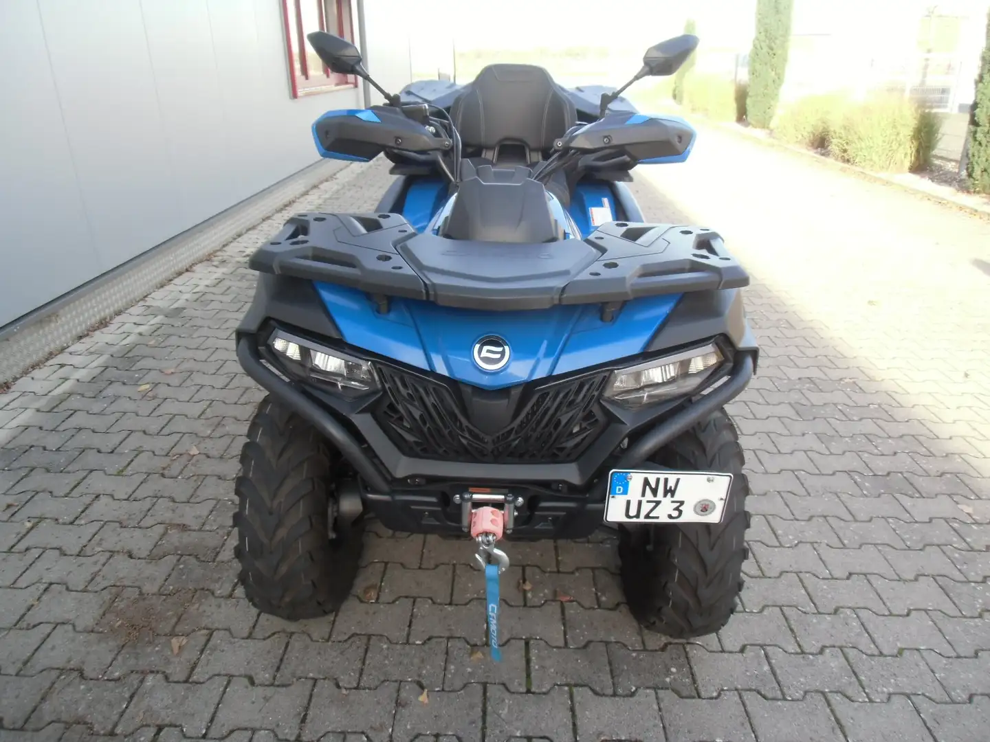 CFMOTO CForce 625 Touring, neuwertiger Zustand, 4400 km Синій - 2