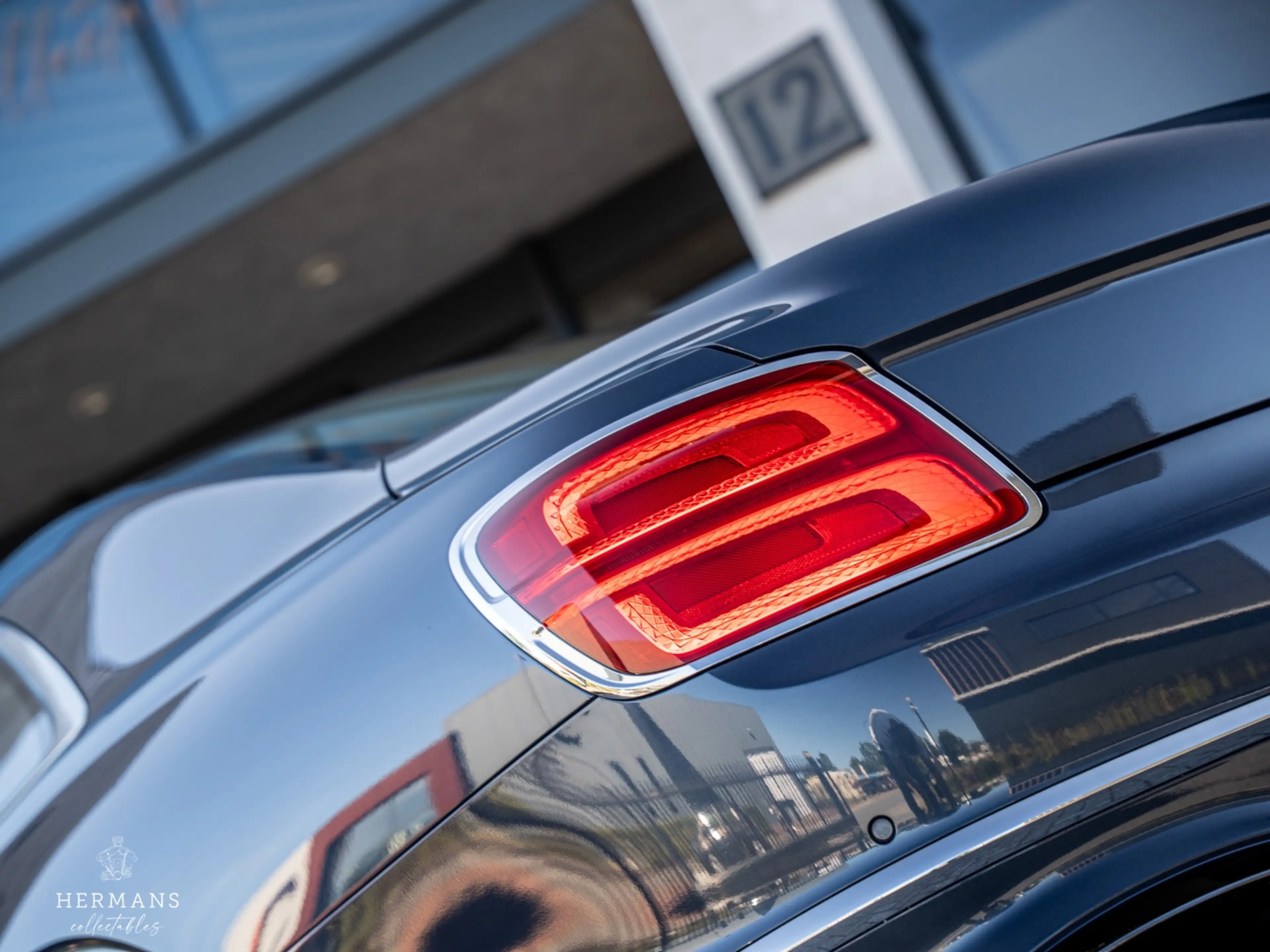 Bentley Flying Spur 6.0 W12 First Edition / NAIM / Rotating / HUD / Dy — photo 11