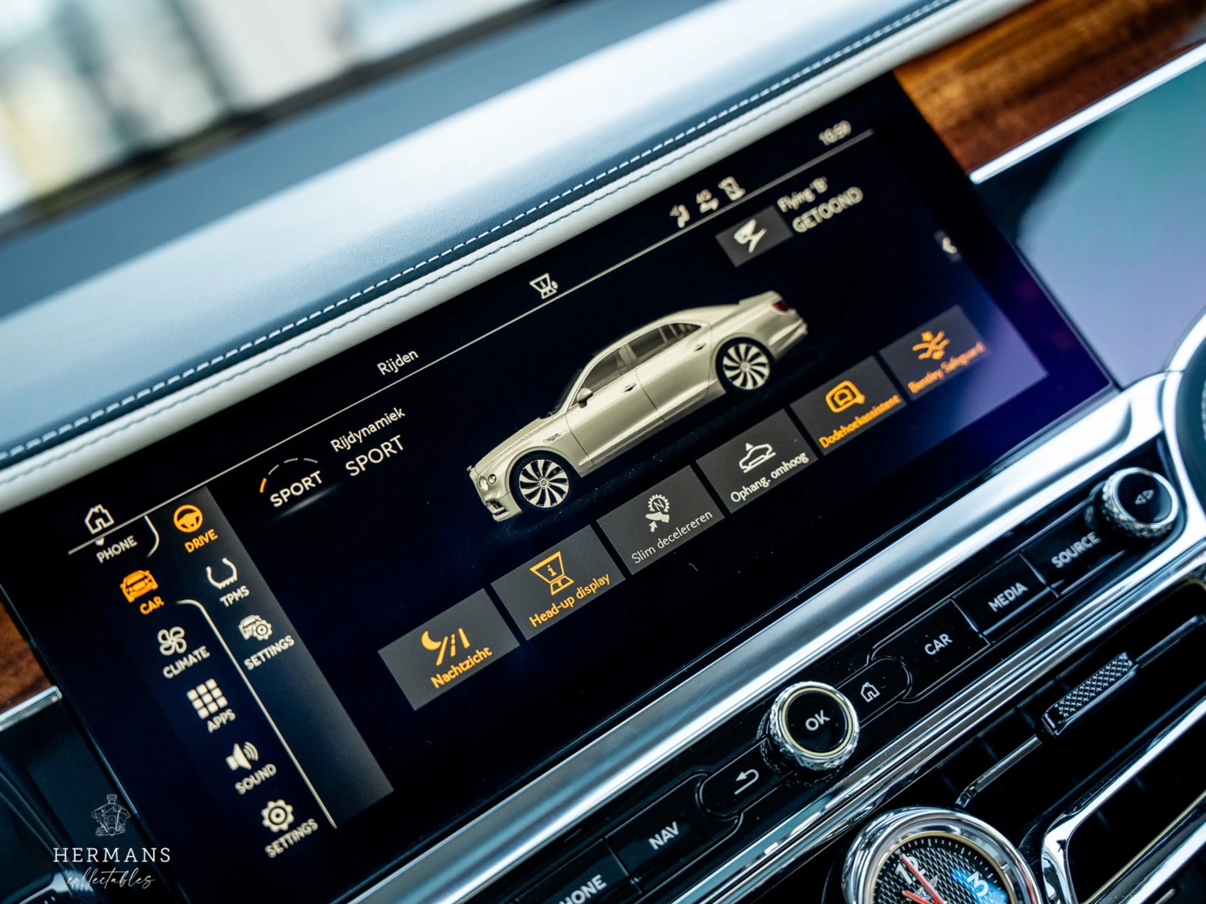 Bentley Flying Spur 6.0 W12 First Edition / NAIM / Rotating / HUD / Dy — photo 24