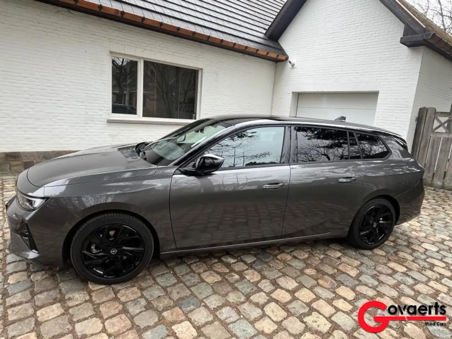 Opel Astra GS Gris - 2