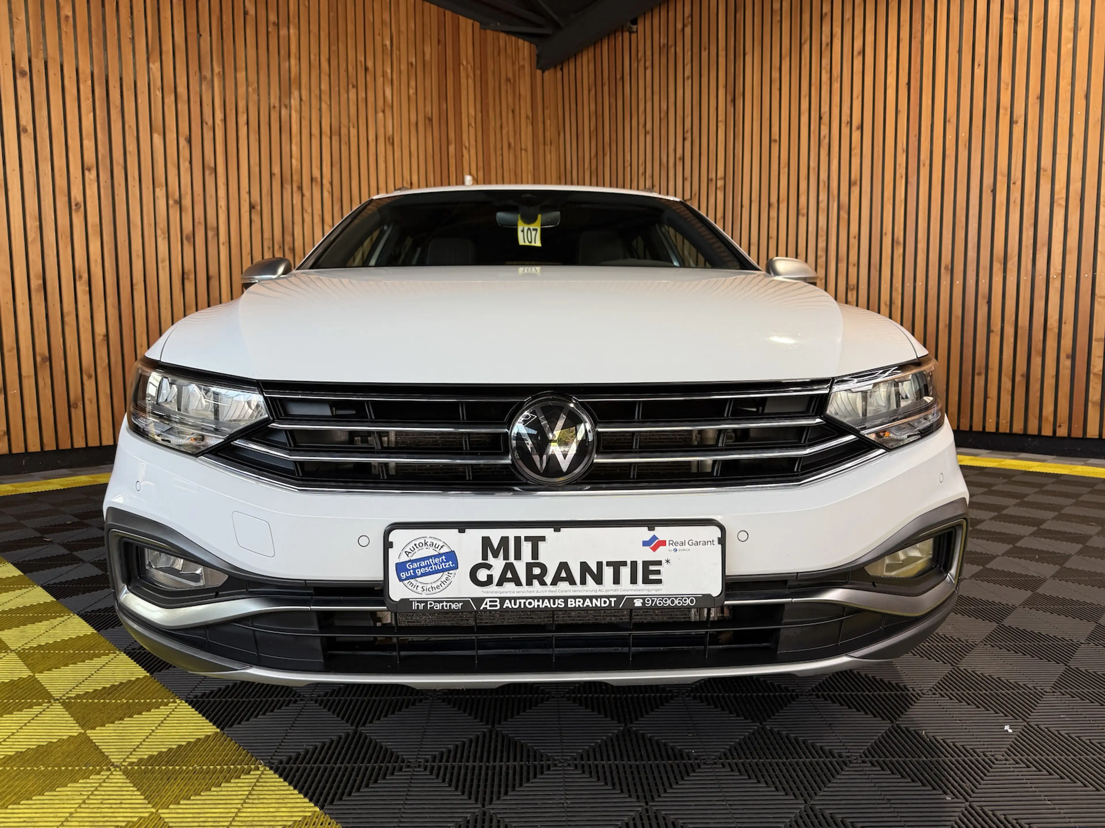 Volkswagen Passat Alltrack TDI 4M DSG Navi*Pano*AHK*Virtual — photo 2