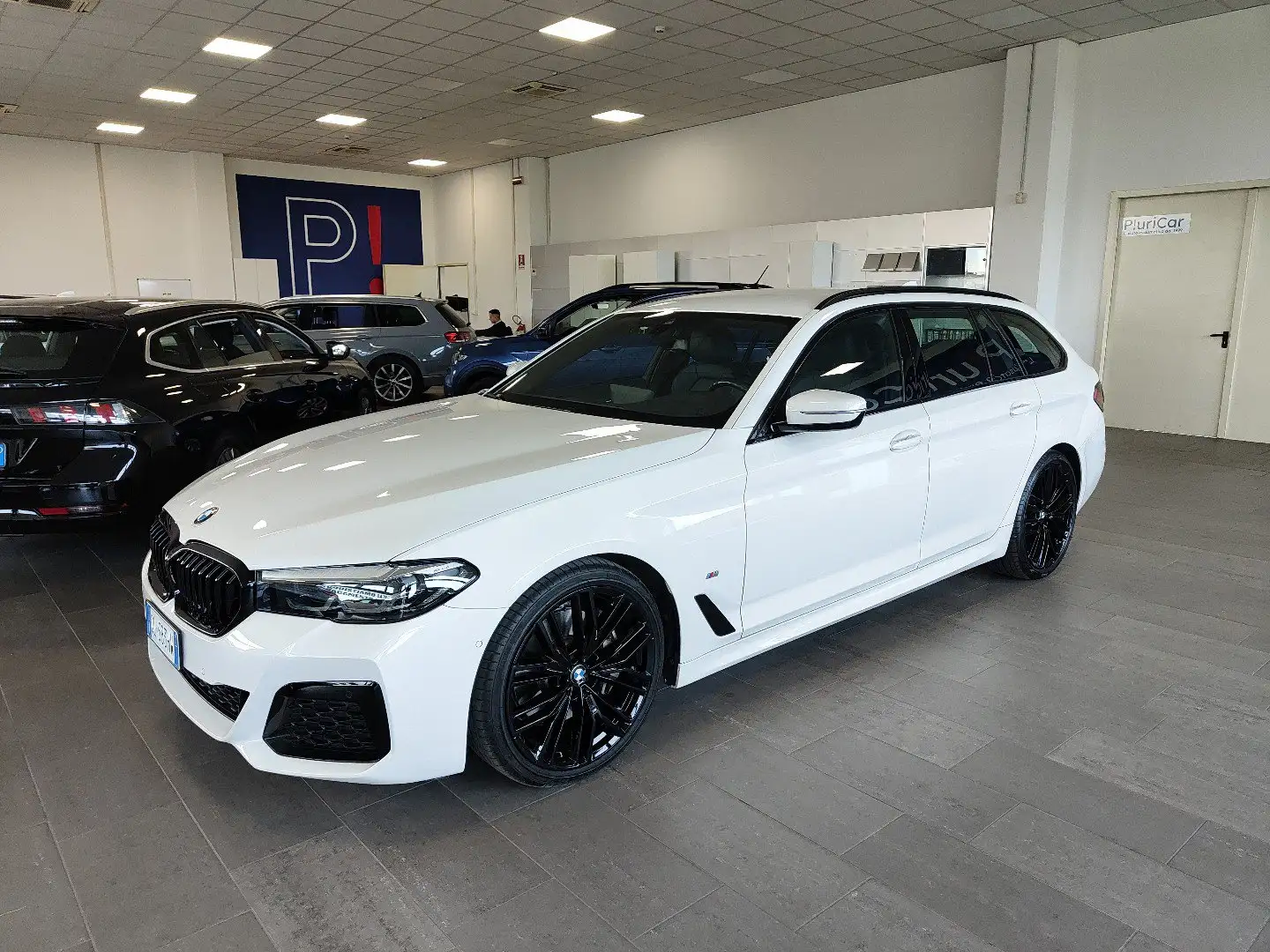 BMW 540 d 48V xDrive Touring Msport Auto Pelle Cerchi20 Bianco - 1