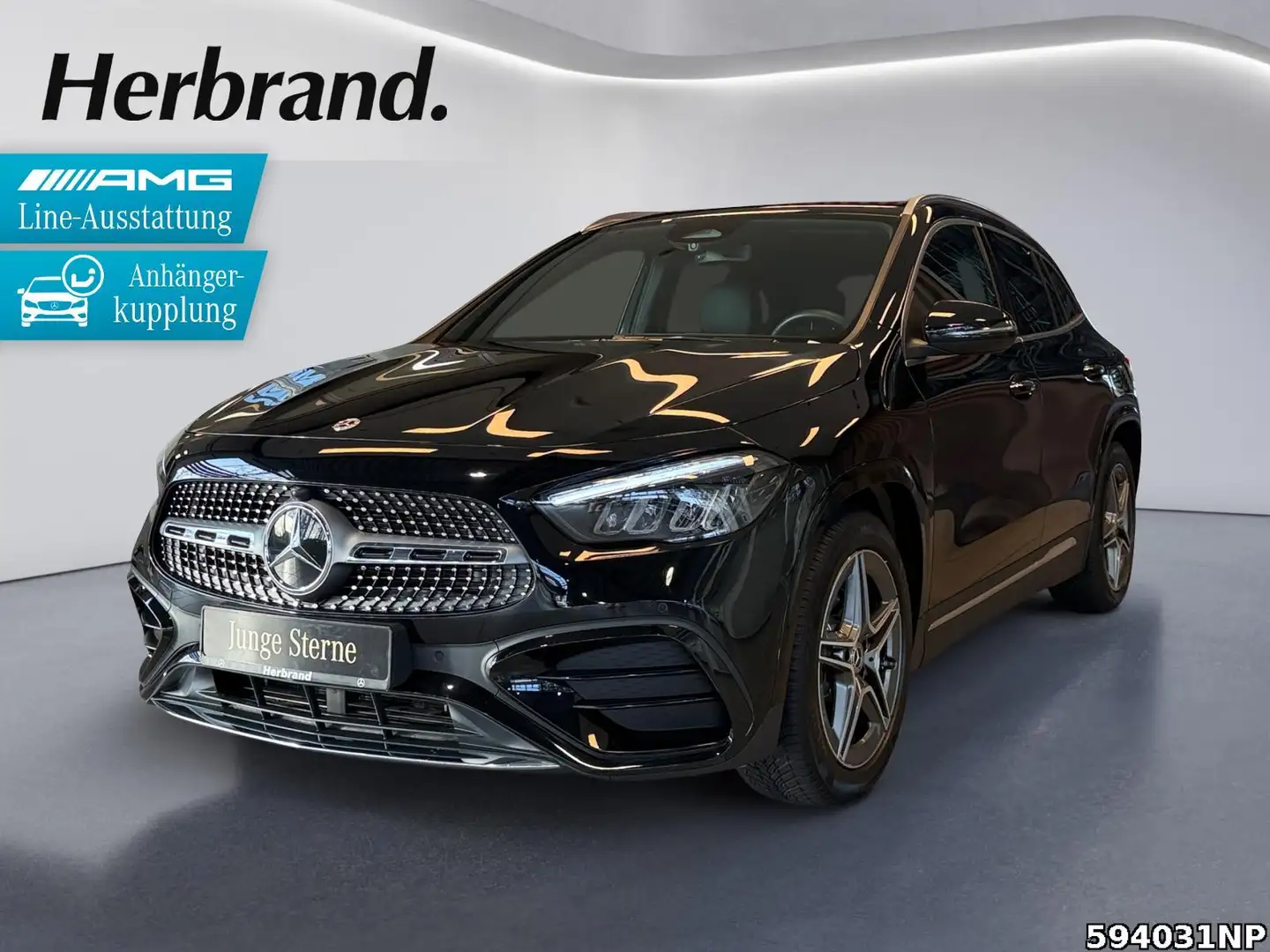 Mercedes-Benz GLA 200 AMG  AHK Distronic Kamera Keyless-Go Schwarz - 1