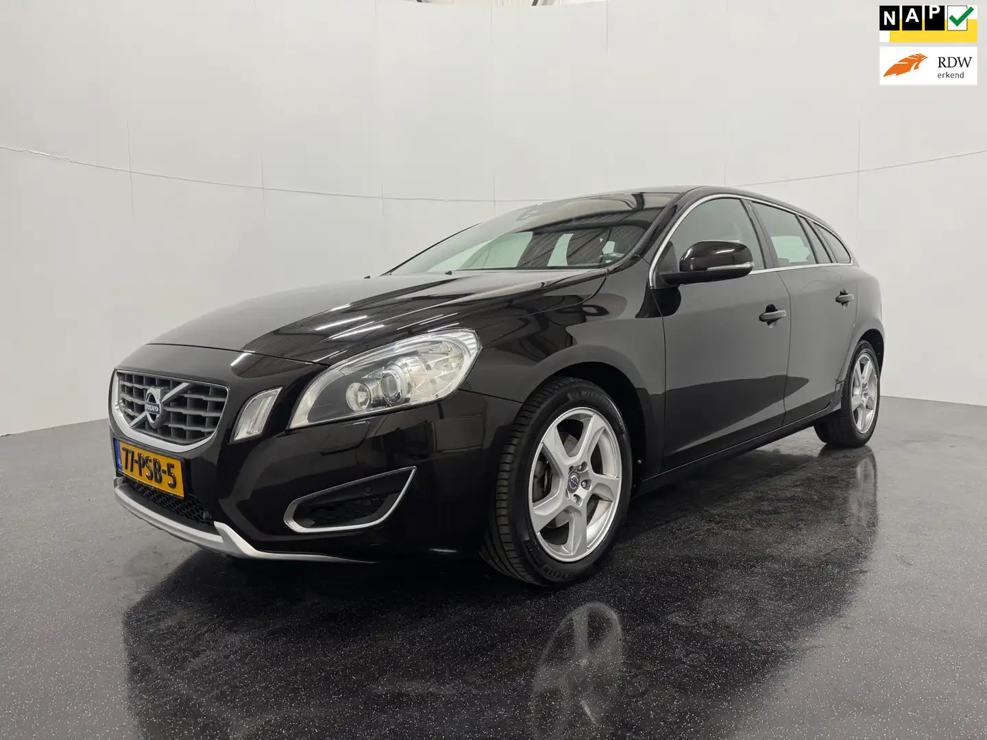 Volvo V60 1.6 T4 Summum / Leder Trekhaak Noir - 1