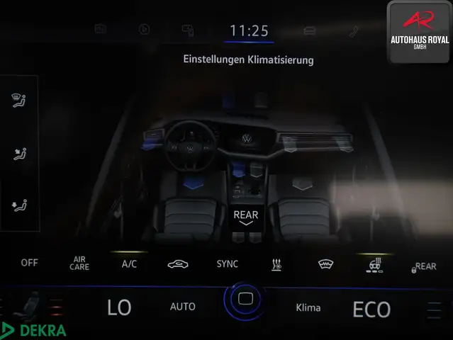 Volkswagen Touareg view 15
