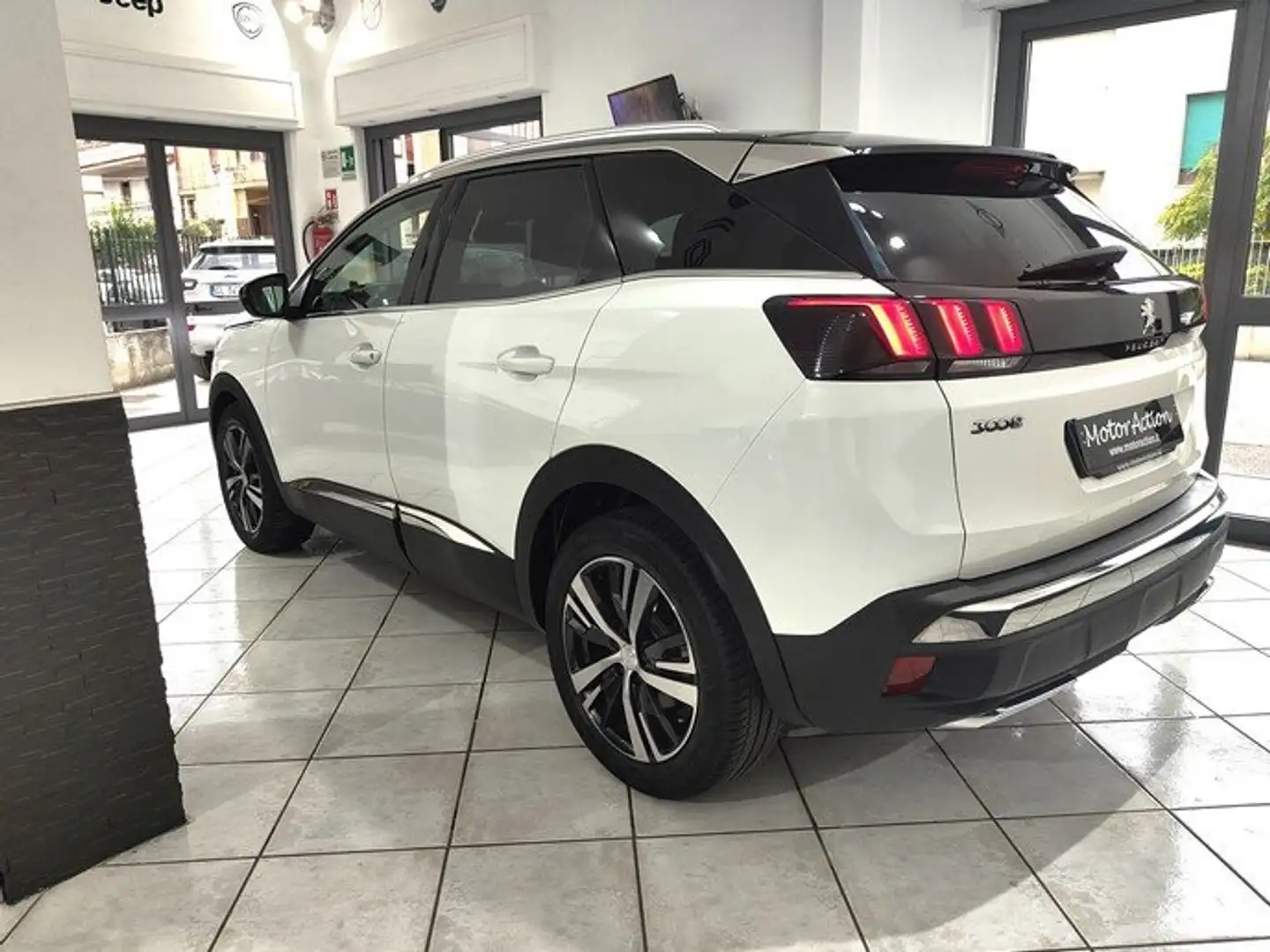 Peugeot 3008 BlueHDi 130 S&S Allure Bianco - 1