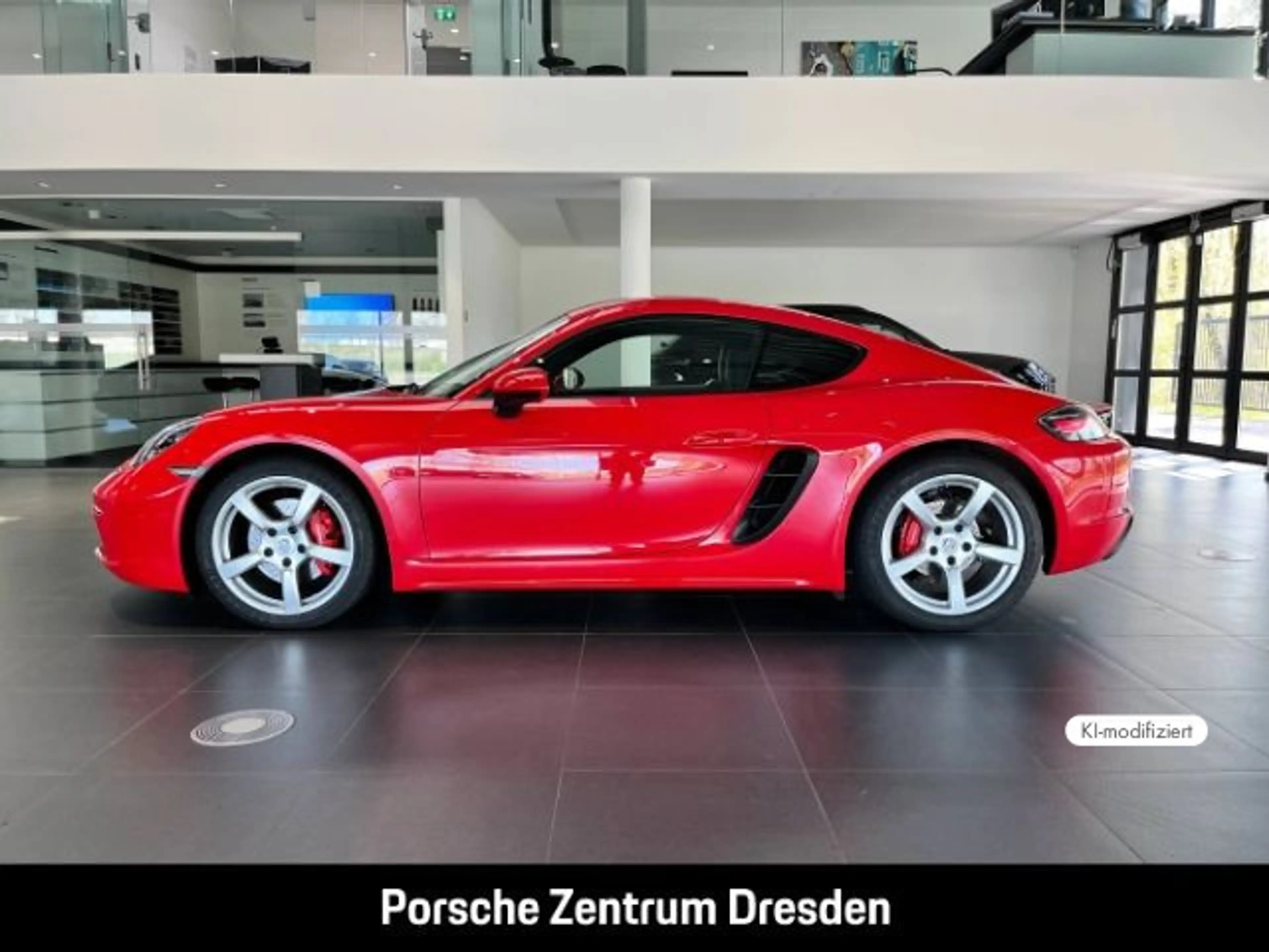 Porsche Cayman 718 S — photo 2